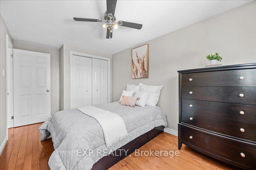 Photo 25 of 27 Parkway Place, Hamilton, Dundas — HOMEH