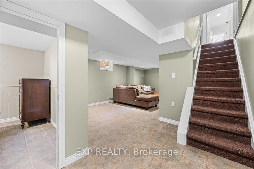 Photo 33 of 27 Parkway Place, Hamilton, Dundas — HOMEH