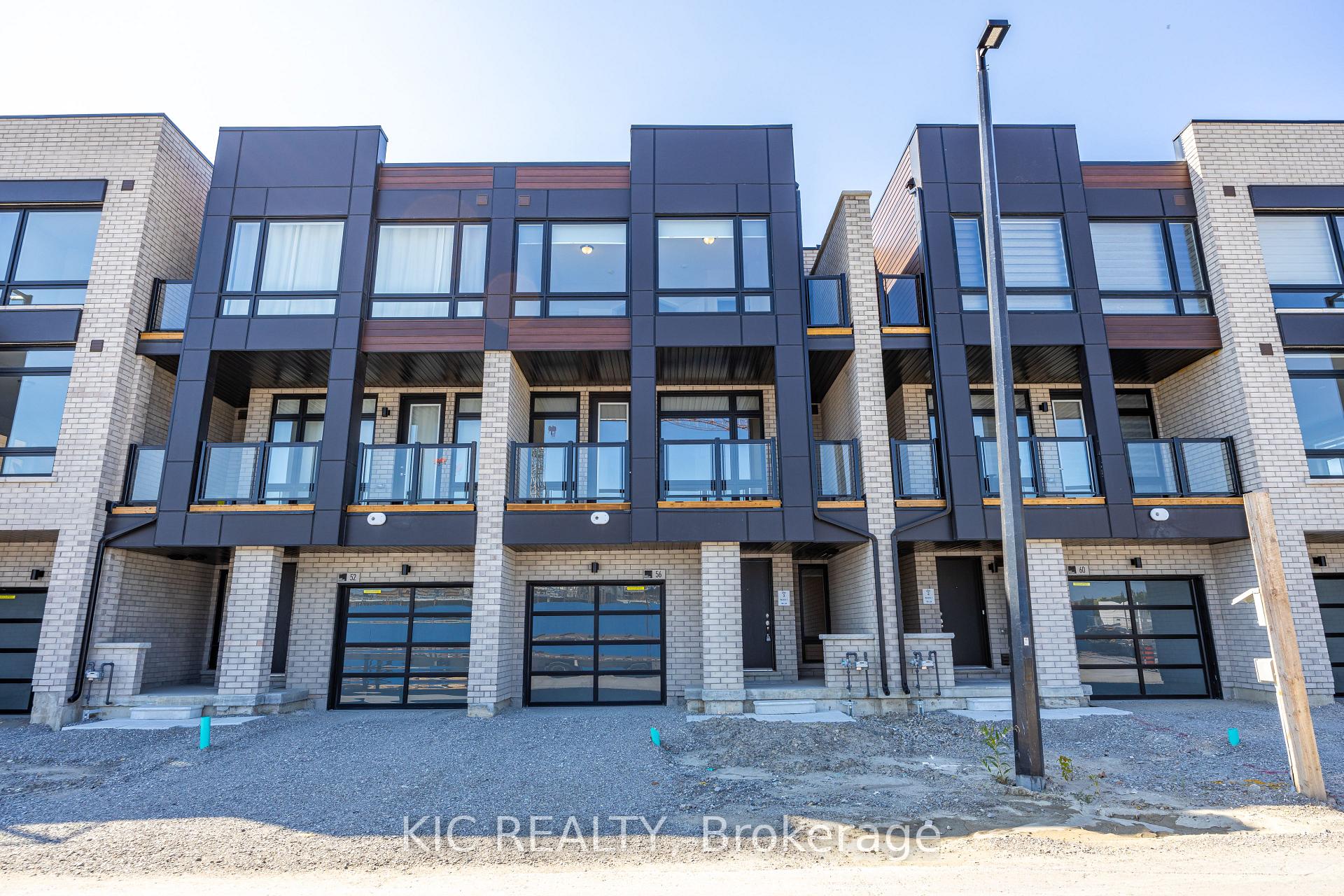 Photo 1 of 56 Dandara Gate, Vaughan, Steeles West Industrial — HOMEH