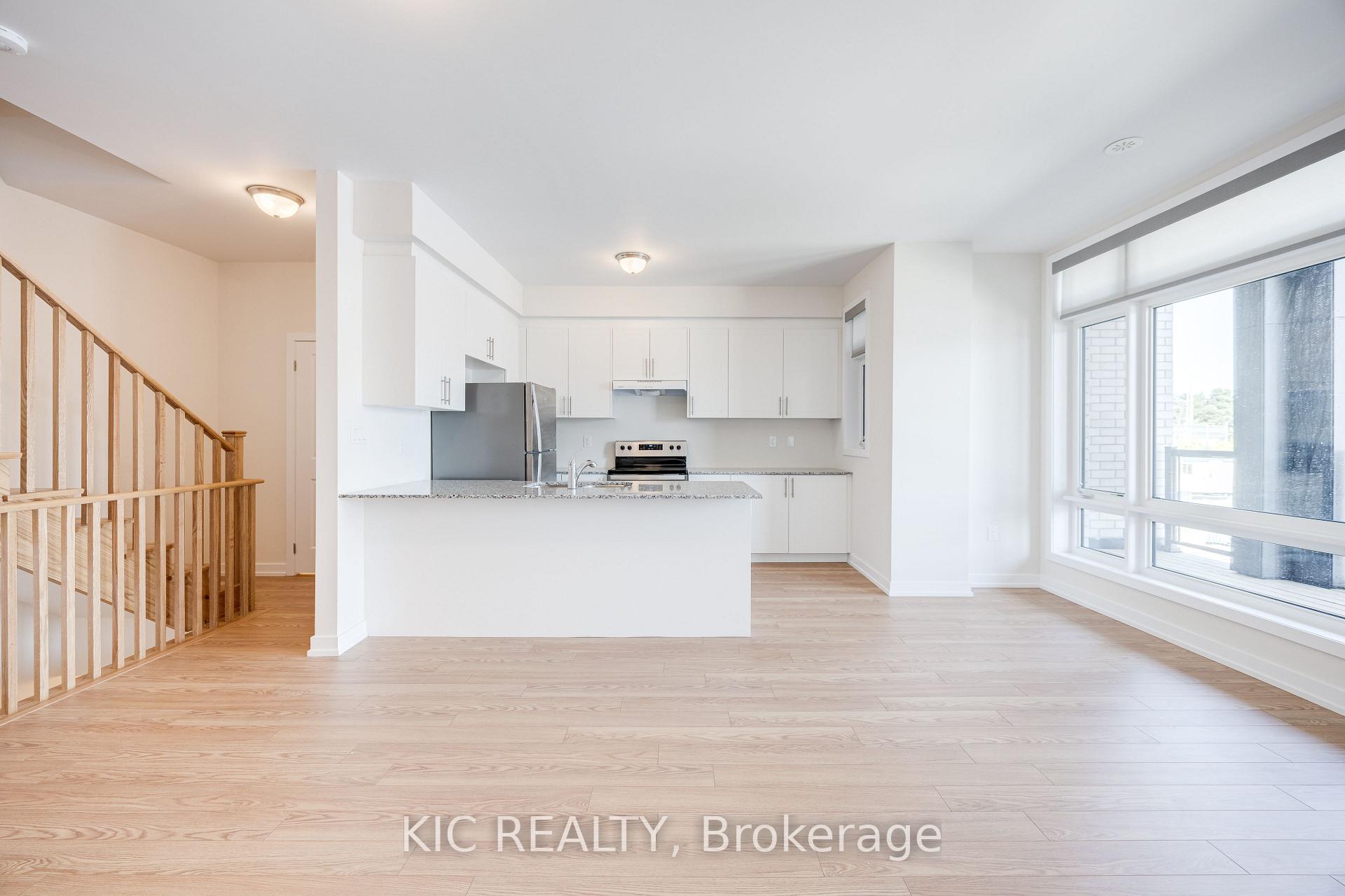 Photo 2 of 56 Dandara Gate, Vaughan, Steeles West Industrial — HOMEH