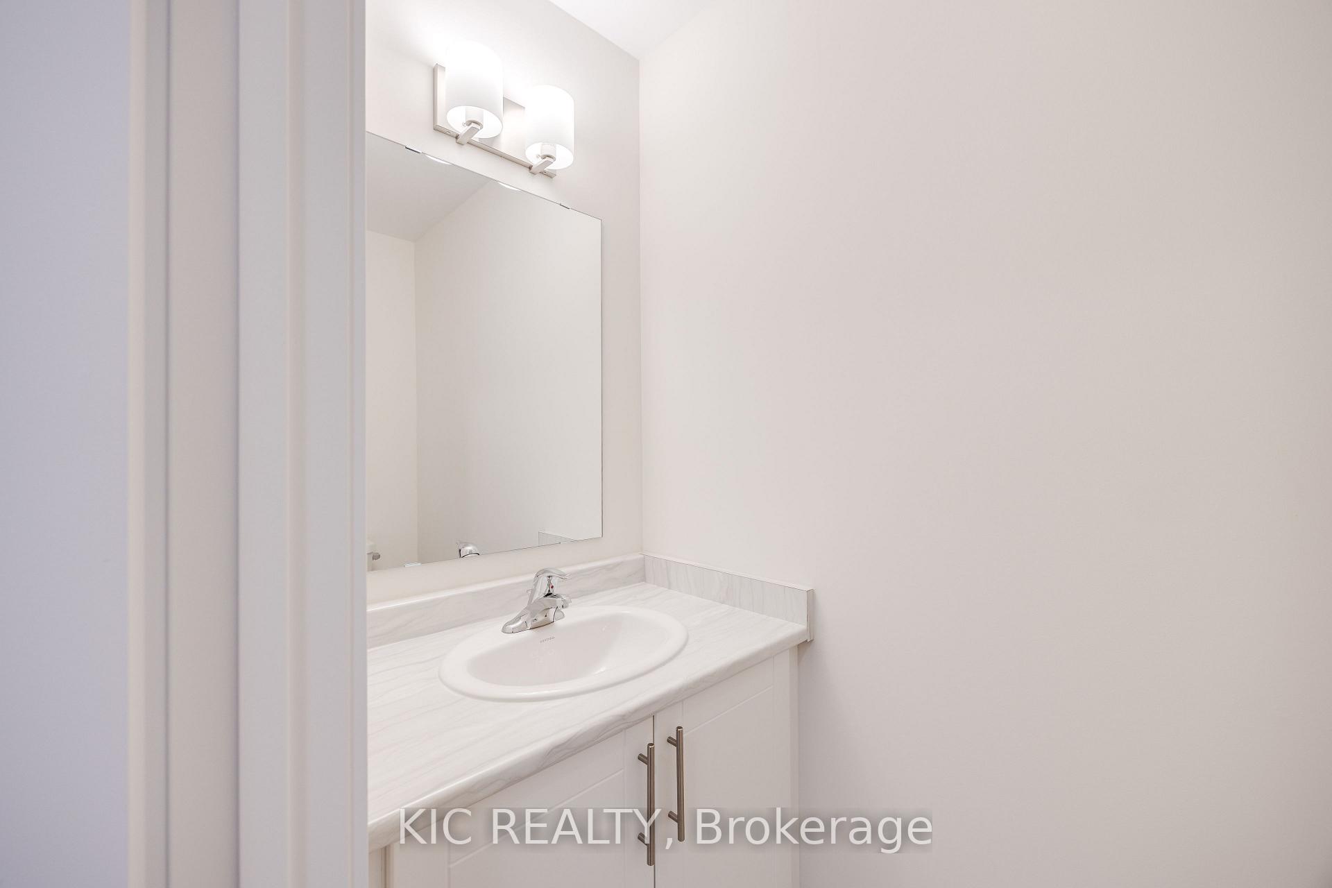 Photo 7 of 56 Dandara Gate, Vaughan, Steeles West Industrial — HOMEH