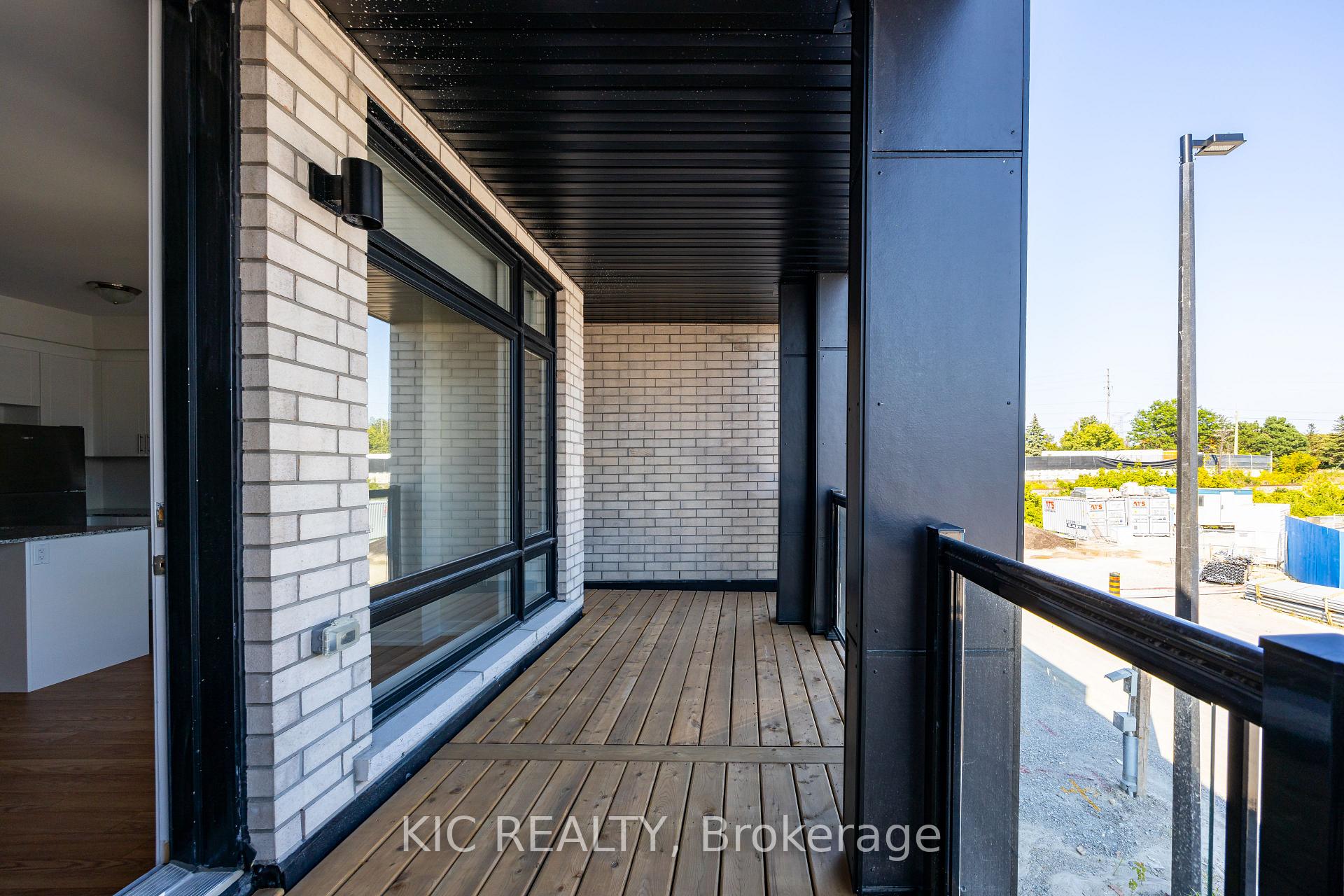 Photo 13 of 56 Dandara Gate, Vaughan, Steeles West Industrial — HOMEH