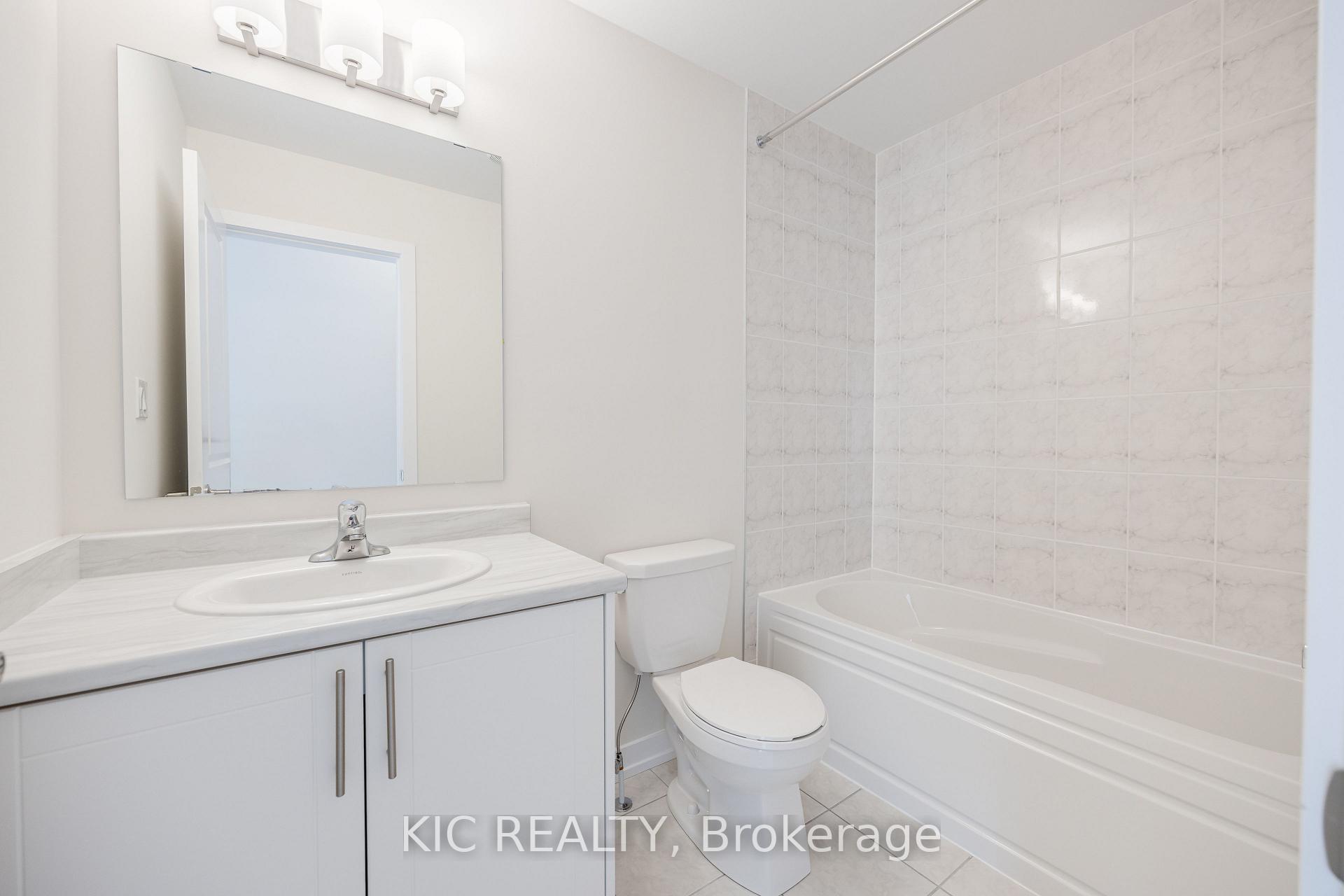Photo 11 of 56 Dandara Gate, Vaughan, Steeles West Industrial — HOMEH