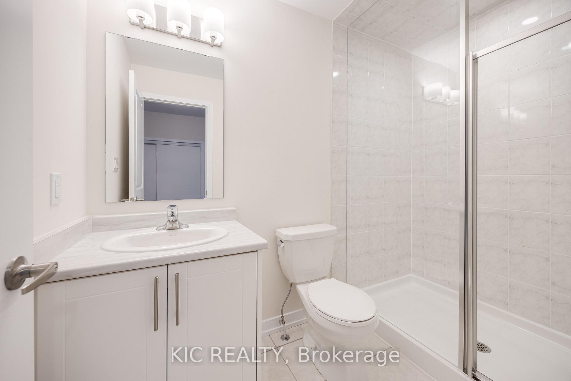 Photo 27 of 56 Dandara Gate, Vaughan, Steeles West Industrial — HOMEH