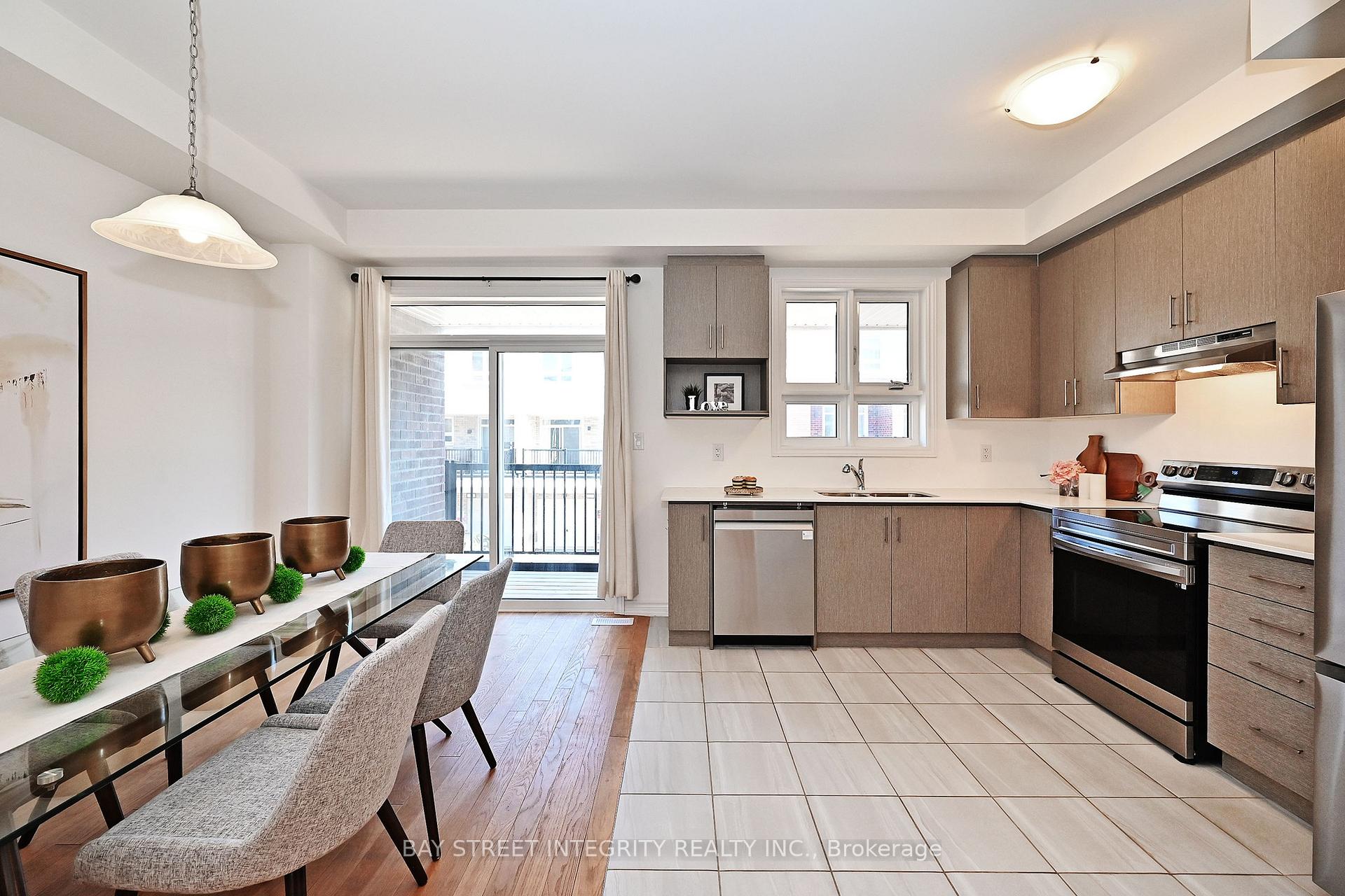 Photo 12 of 73 Imperial College Lane, Markham, Wismer — HOMEH