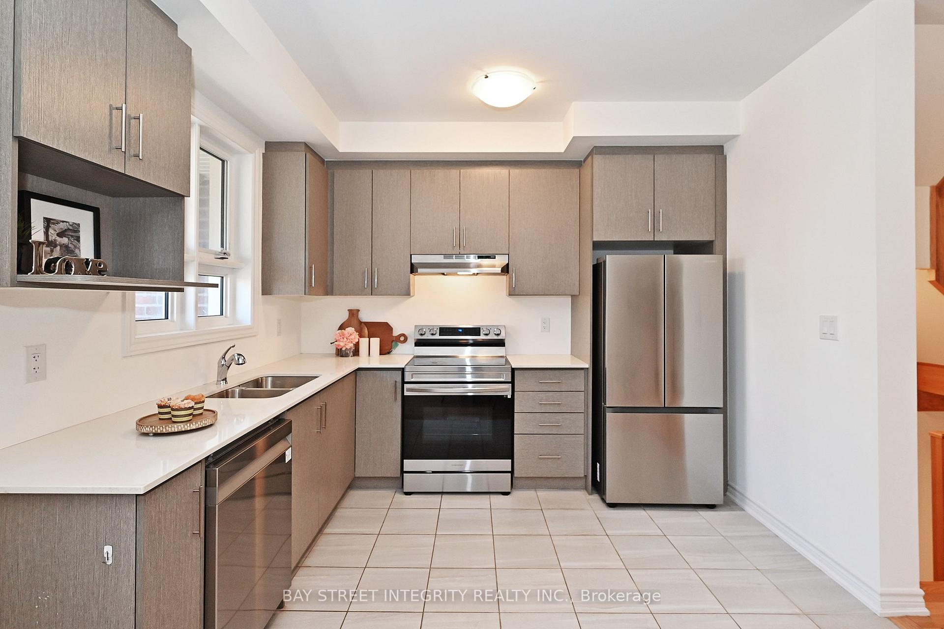 Photo 4 of 73 Imperial College Lane, Markham, Wismer — HOMEH