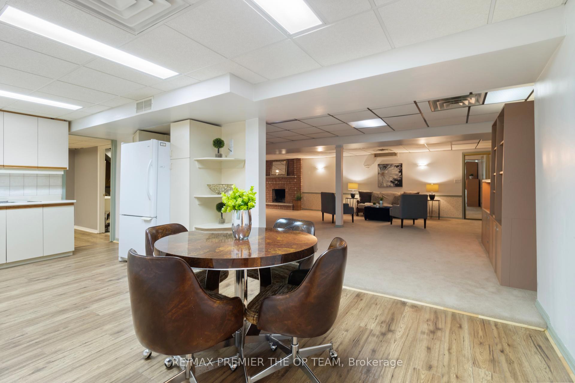 Photo 38 of 531 Forest Drive, Vaughan, West Woodbridge — HOMEH