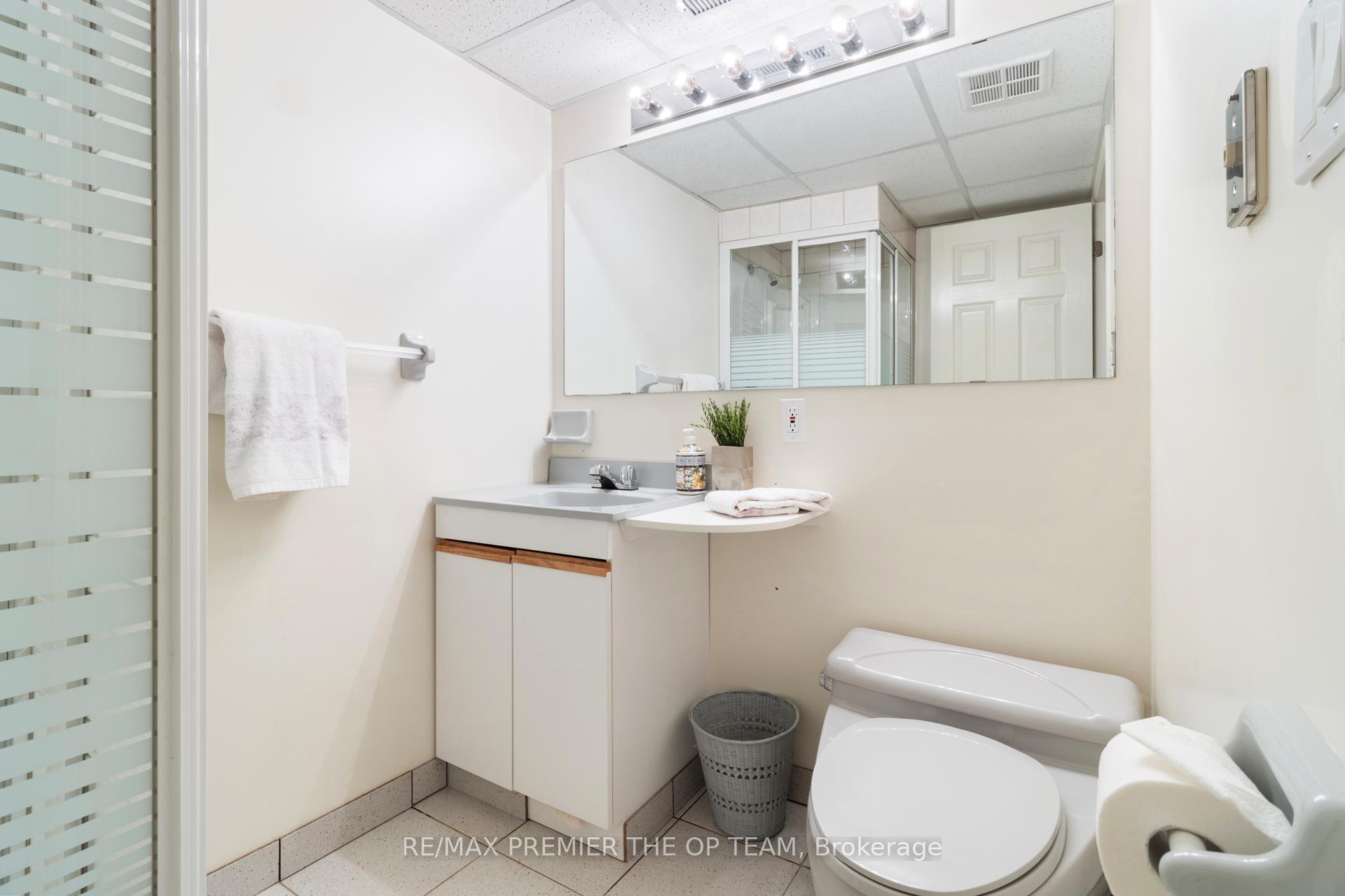Photo 36 of 531 Forest Drive, Vaughan, West Woodbridge — HOMEH