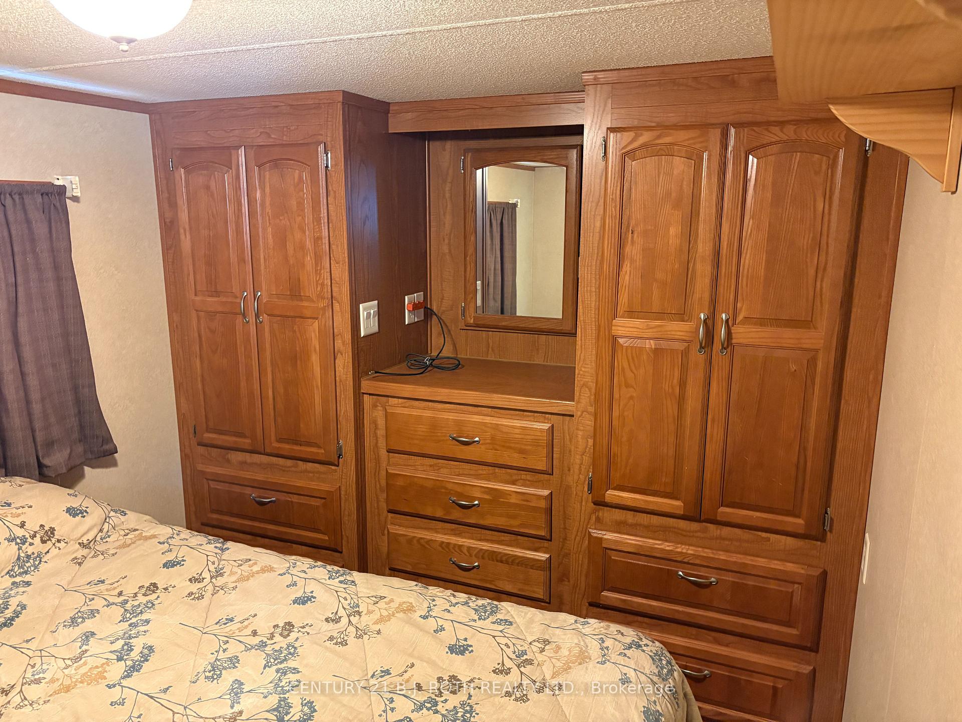 Photo 18 of Unit 48, 6047 89 Highway, New Tecumseth, Alliston — HOMEH
