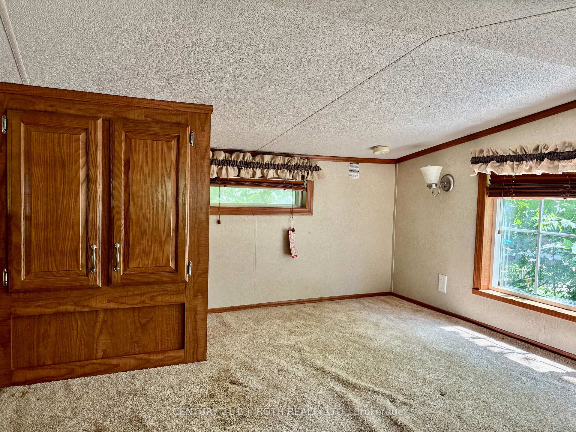 Photo 17 of Unit 48, 6047 89 Highway, New Tecumseth, Alliston — HOMEH