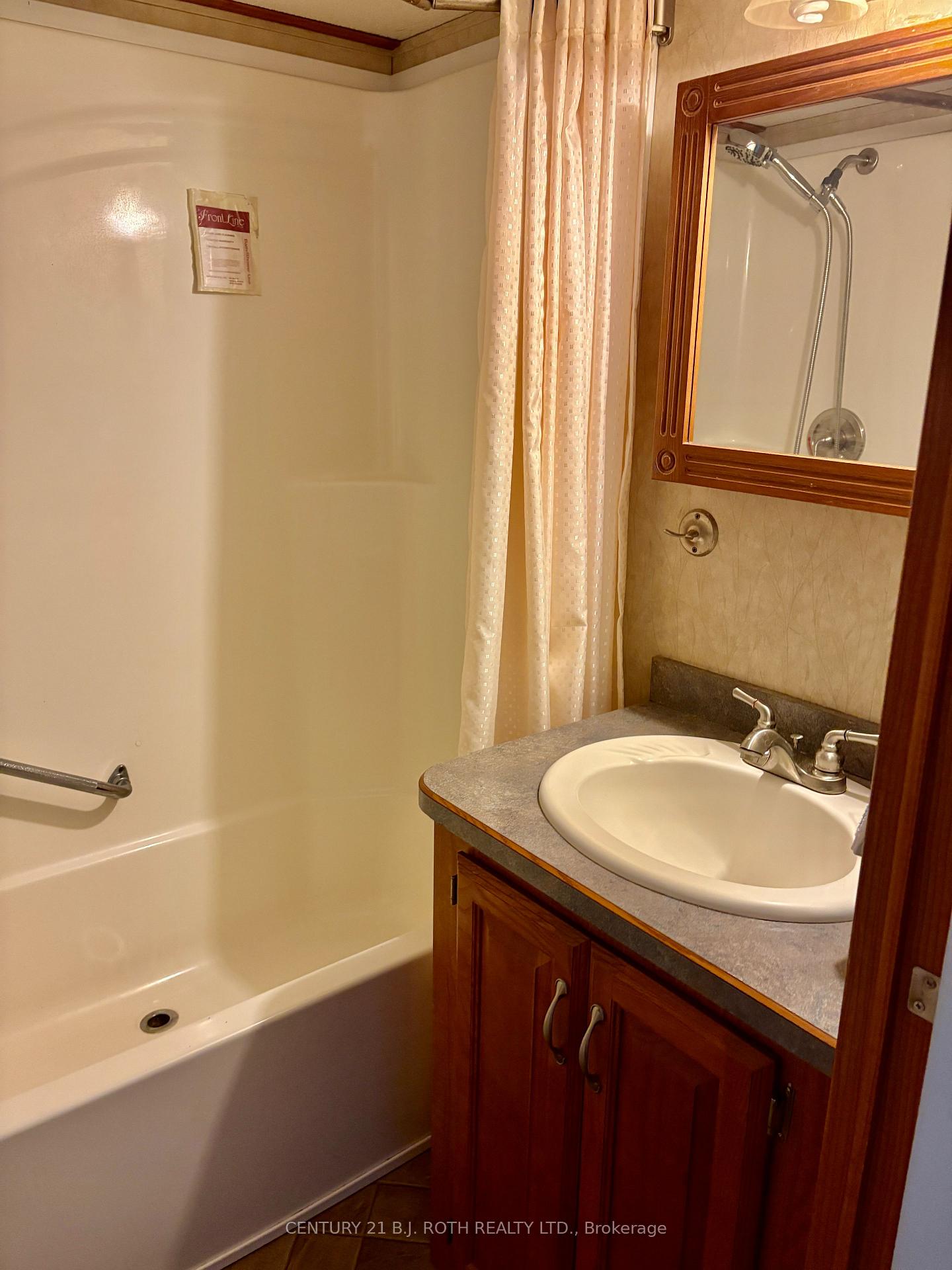 Photo 16 of Unit 48, 6047 89 Highway, New Tecumseth, Alliston — HOMEH