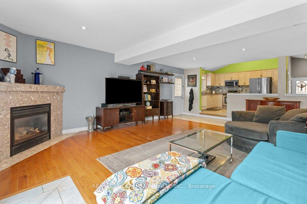 Photo 15 of 9 Bridgette Drive, Hamilton, Jerome — HOMEH