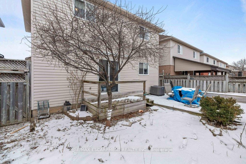 Photo 34 of 9 Bridgette Drive, Hamilton, Jerome — HOMEH