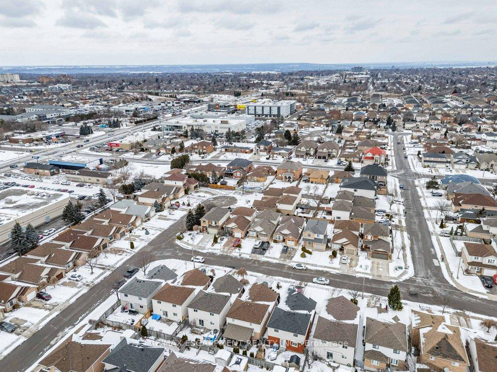 Photo 40 of 9 Bridgette Drive, Hamilton, Jerome — HOMEH
