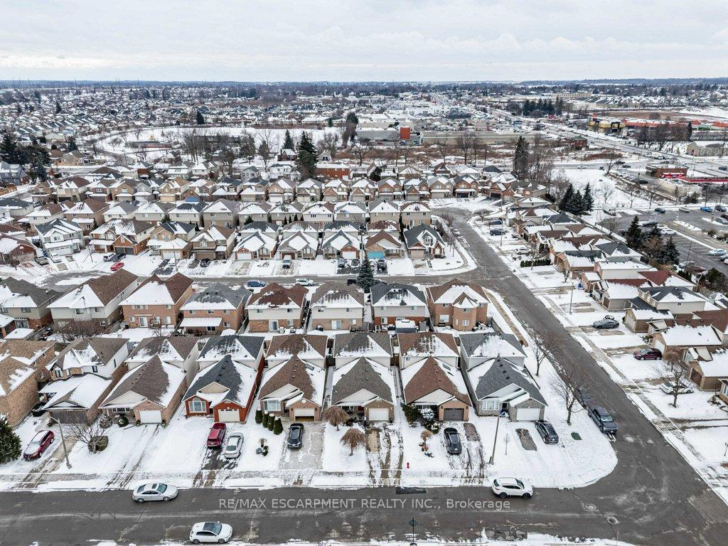 Photo 39 of 9 Bridgette Drive, Hamilton, Jerome — HOMEH