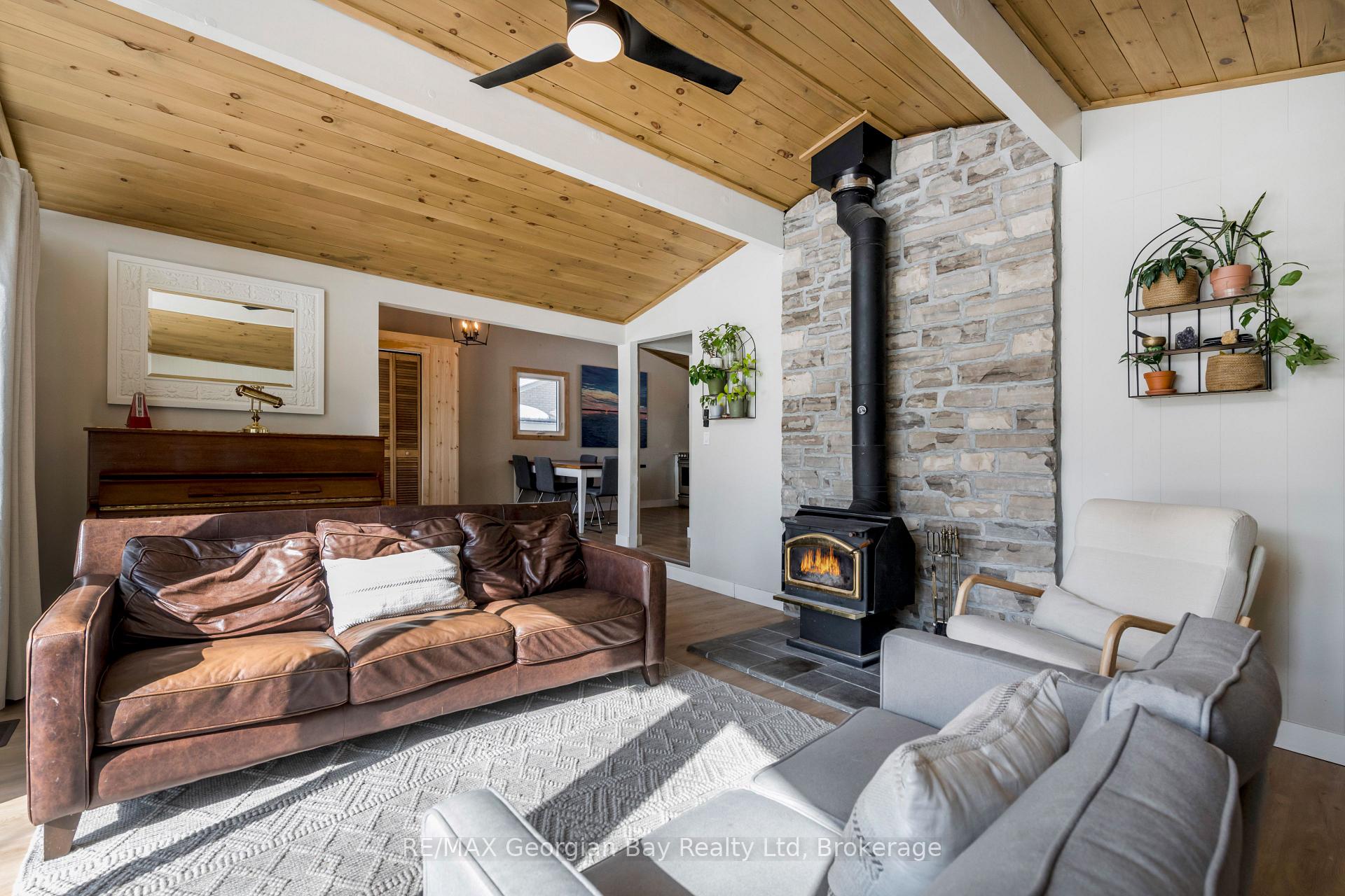 Photo 11 of 1169 Tiny Beaches Road N, Tiny, Rural Tiny — HOMEH