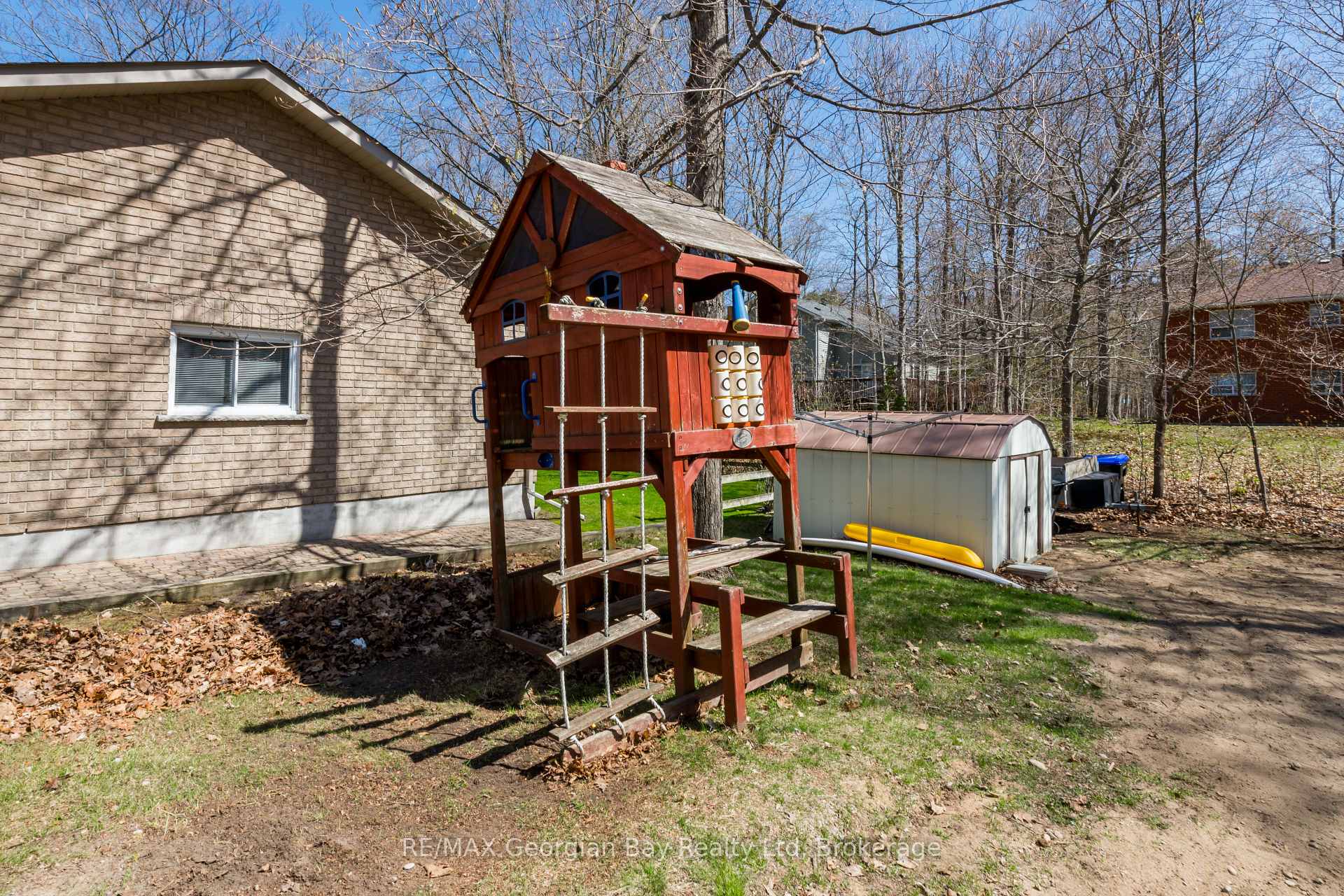 Photo 23 of 1169 Tiny Beaches Road N, Tiny, Rural Tiny — HOMEH