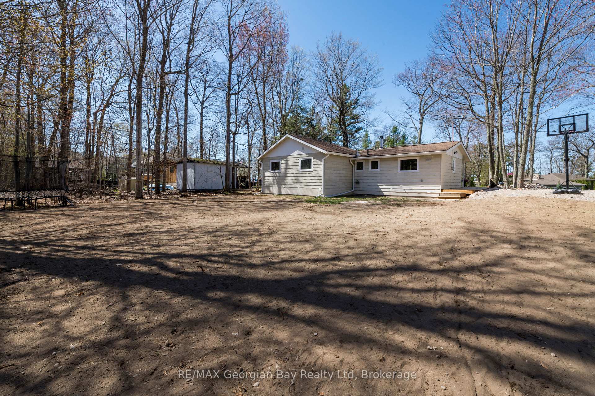 Photo 21 of 1169 Tiny Beaches Road N, Tiny, Rural Tiny — HOMEH