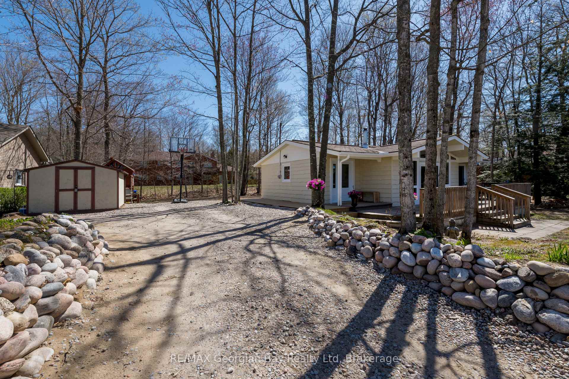 Photo 34 of 1169 Tiny Beaches Road N, Tiny, Rural Tiny — HOMEH