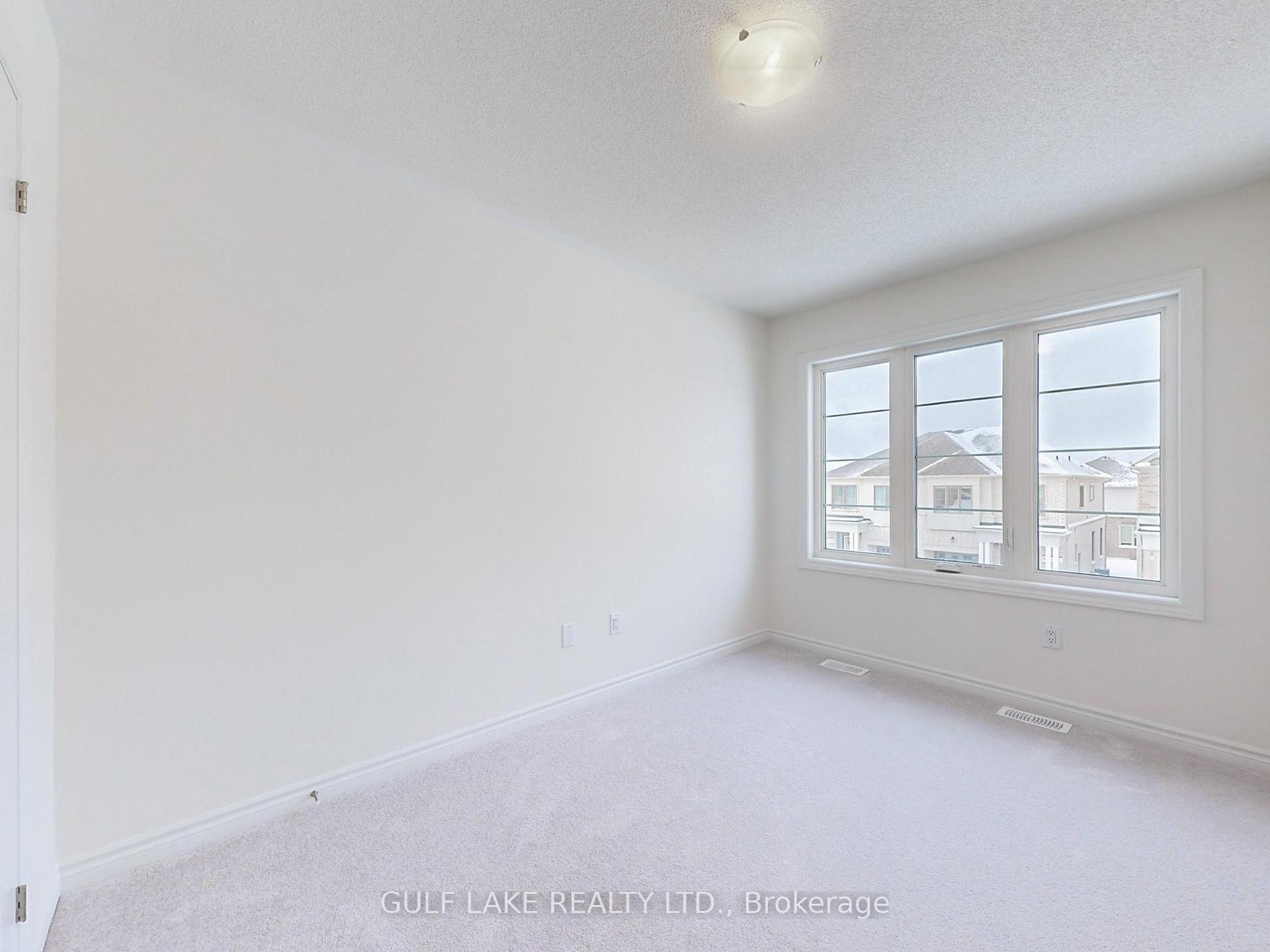 Photo 25 of 76 Phoenix Boulevard, Barrie, Rural Barrie Southeast — HOMEH