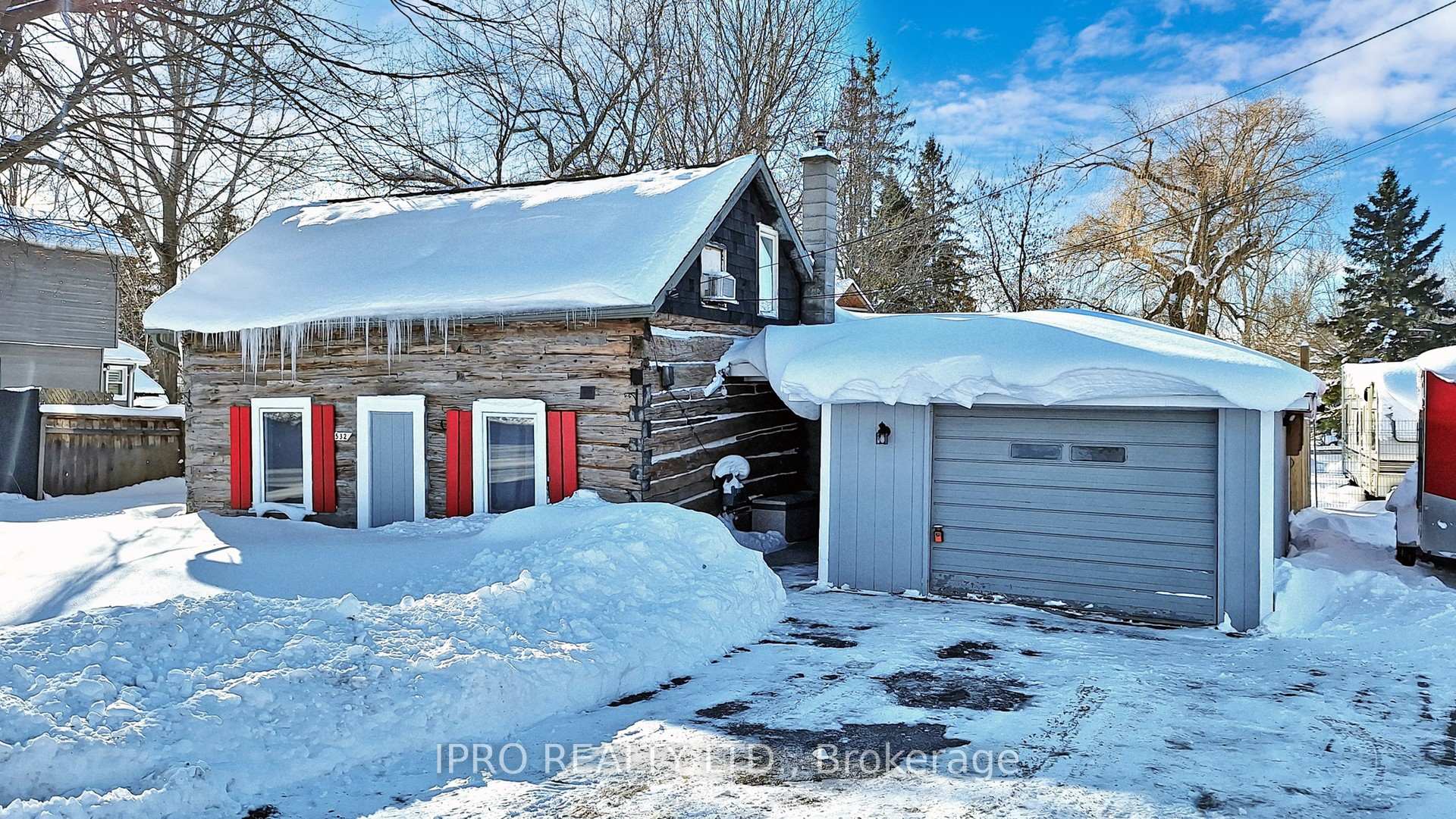 Photo 2 of 532 James Street, Brock, Beaverton — HOMEH