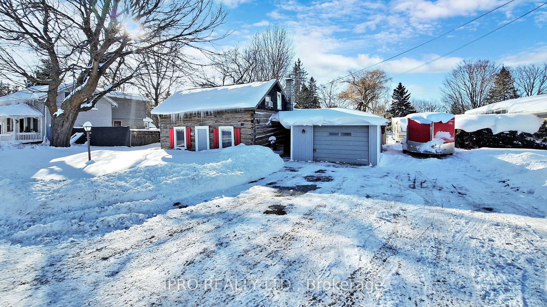 Photo 3 of 532 James Street, Brock, Beaverton — HOMEH