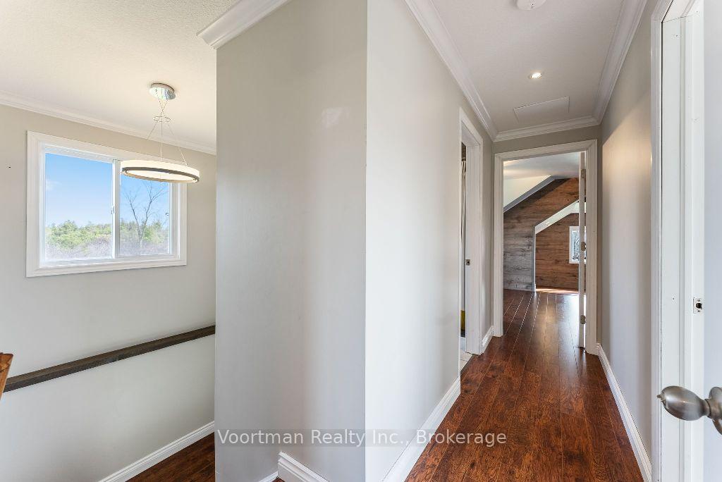 Photo 12 of 893 4th Concession Road W, Hamilton, Rural Flamborough — HOMEH