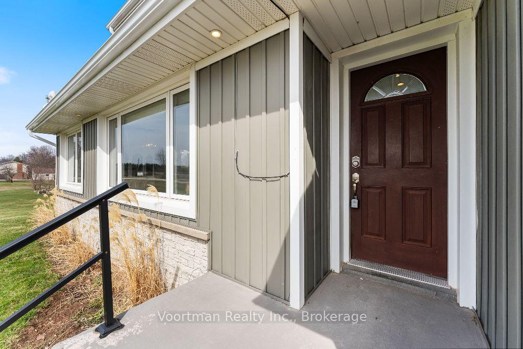 Photo 30 of 893 4th Concession Road W, Hamilton, Rural Flamborough — HOMEH