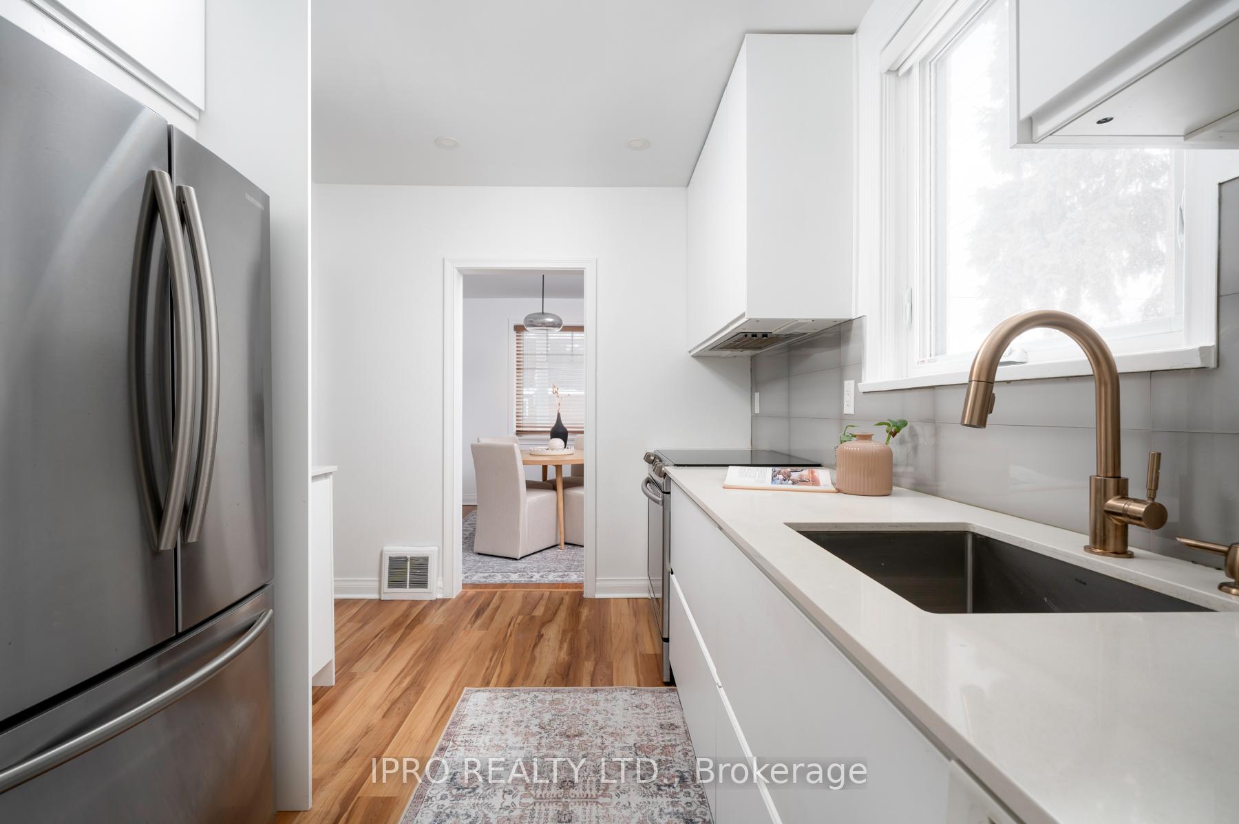 Photo 13 of 37 Holland Avenue, Toronto, O'Connor-Parkview — HOMEH