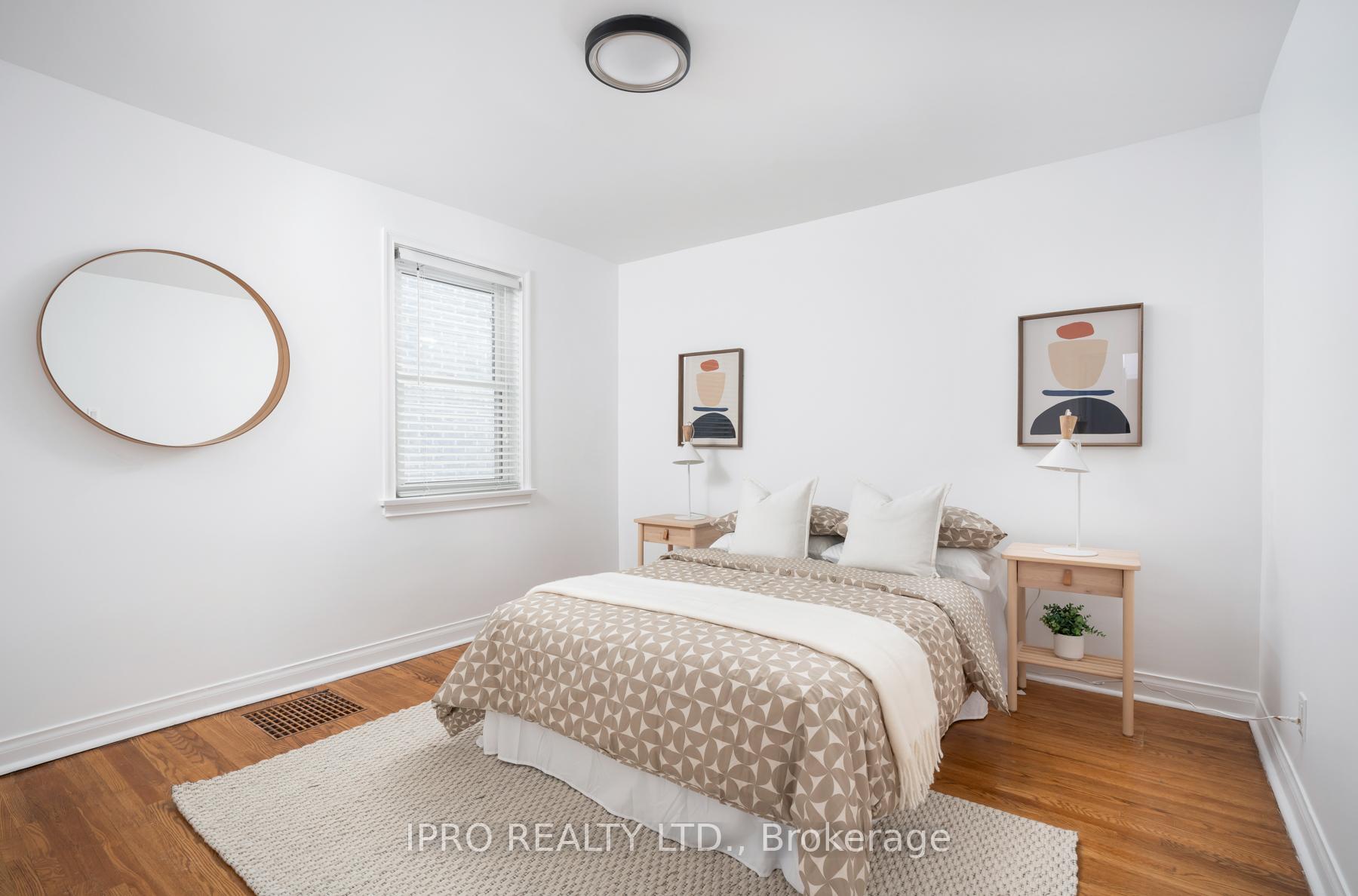 Photo 24 of 37 Holland Avenue, Toronto, O'Connor-Parkview — HOMEH