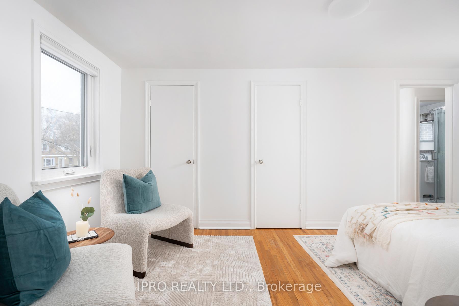 Photo 23 of 37 Holland Avenue, Toronto, O'Connor-Parkview — HOMEH