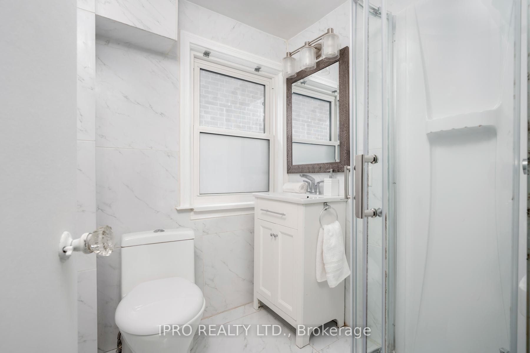 Photo 29 of 37 Holland Avenue, Toronto, O'Connor-Parkview — HOMEH