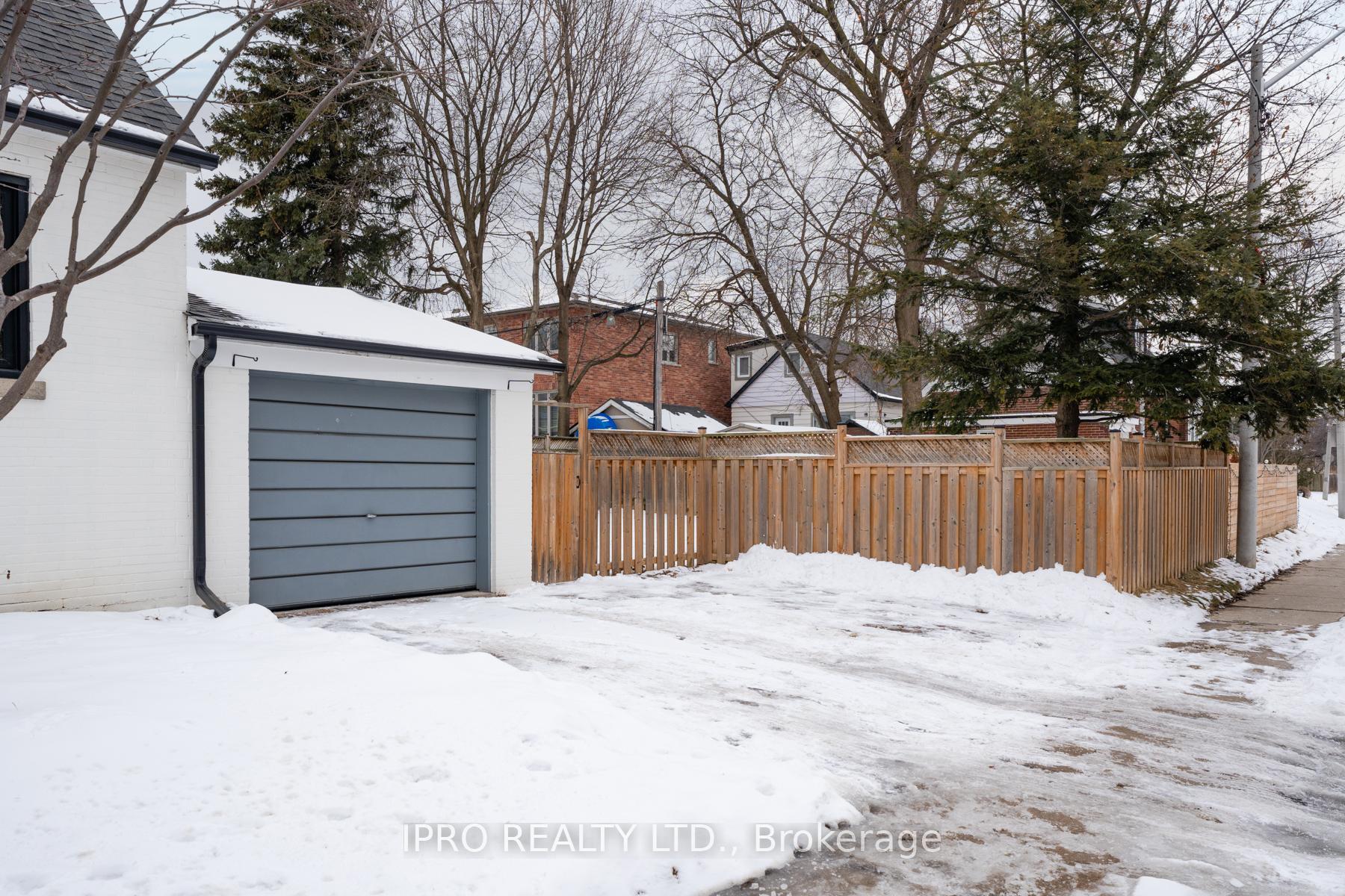 Photo 42 of 37 Holland Avenue, Toronto, O'Connor-Parkview — HOMEH