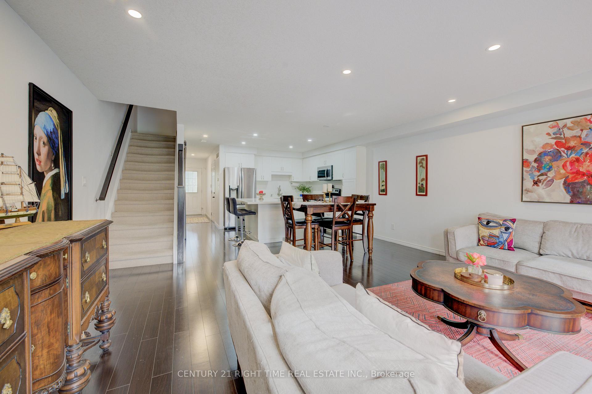 Photo 15 of 13 Machado Street, Kitchener — HOMEH