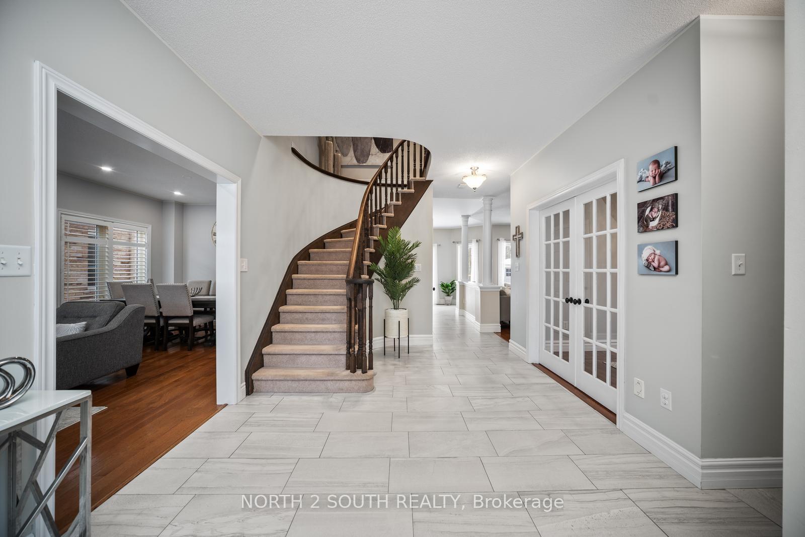 Photo 9 of 293 Mapleton Avenue, Barrie, Holly — HOMEH
