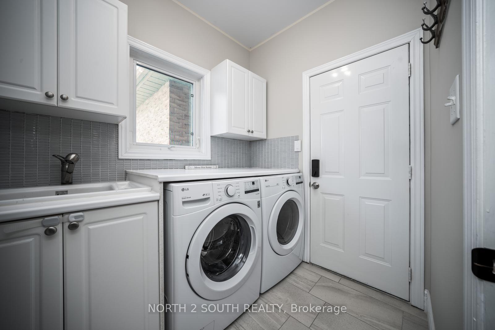 Photo 20 of 293 Mapleton Avenue, Barrie, Holly — HOMEH