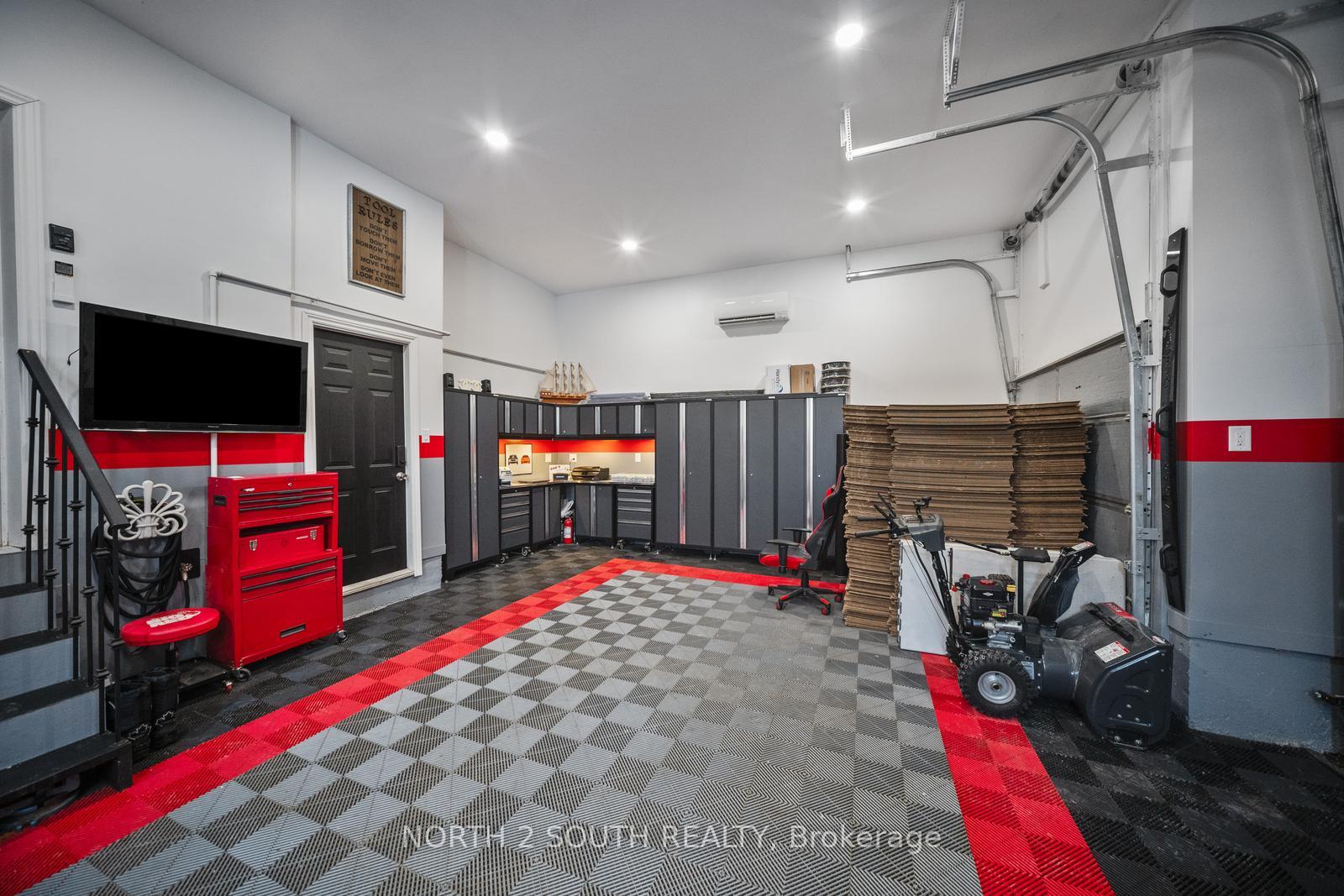 Photo 31 of 293 Mapleton Avenue, Barrie, Holly — HOMEH