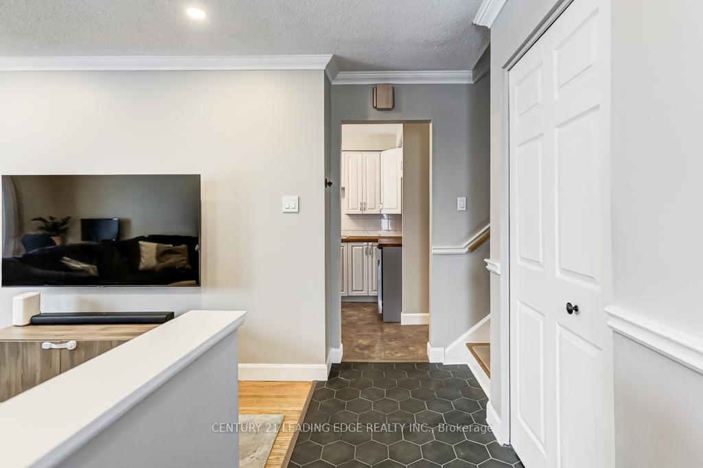 Photo 2 of 201 St Andrews Drive, Hamilton, Vincent — HOMEH
