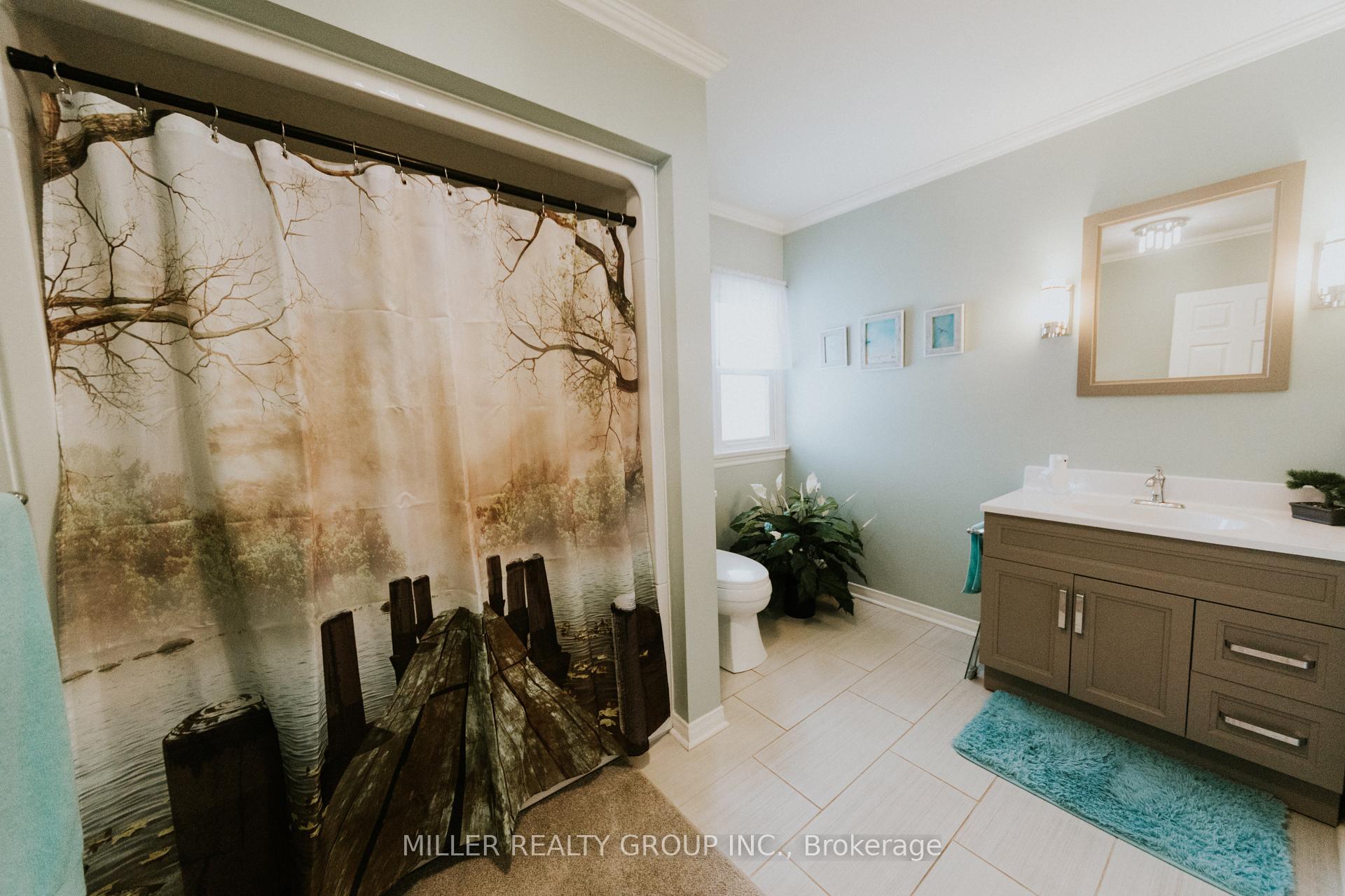 Photo 8 of 25 Pine Avenue W, Temiskaming Shores, New Liskeard — HOMEH