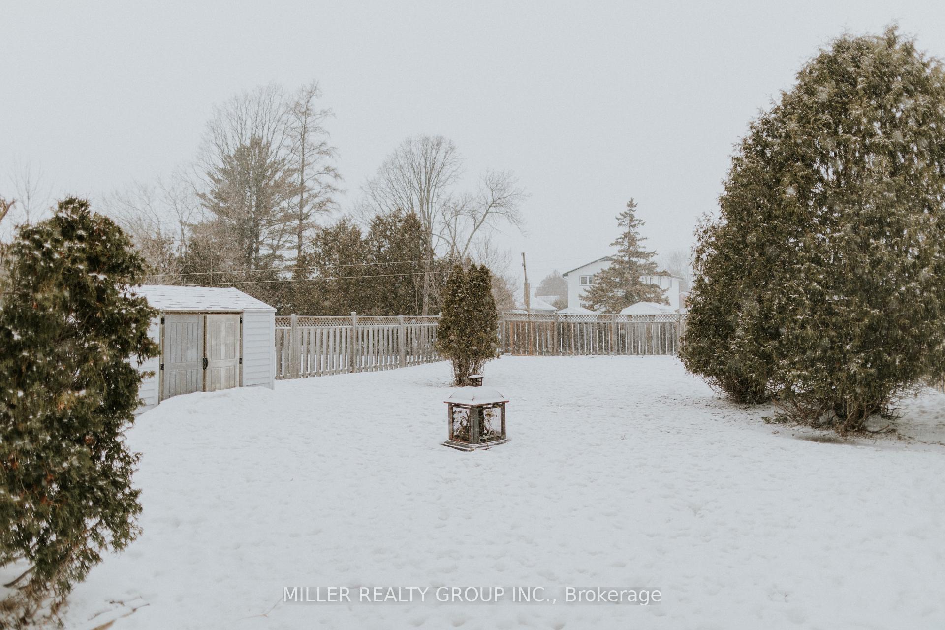 Photo 9 of 25 Pine Avenue W, Temiskaming Shores, New Liskeard — HOMEH