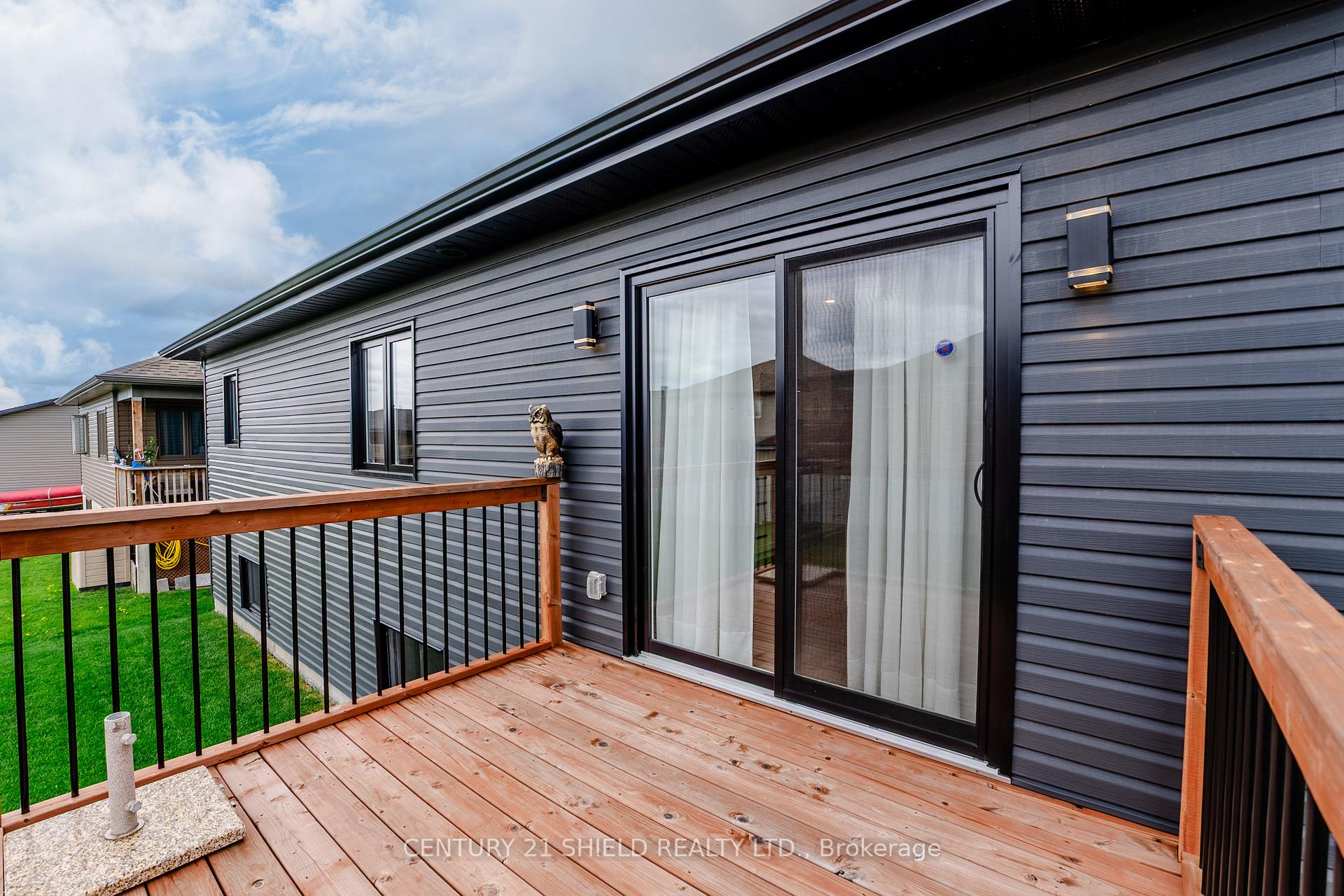Photo 44 of 256 Gillis Avenue, Cornwall — HOMEH