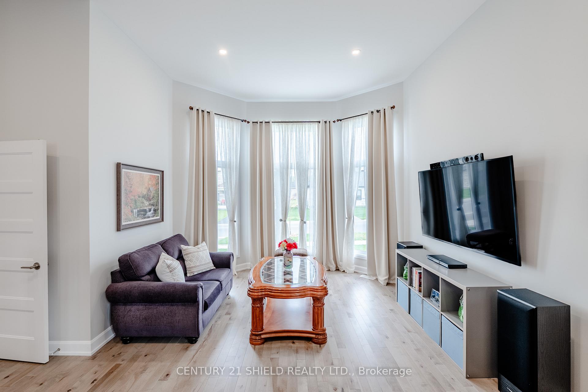 Photo 16 of 256 Gillis Avenue, Cornwall — HOMEH