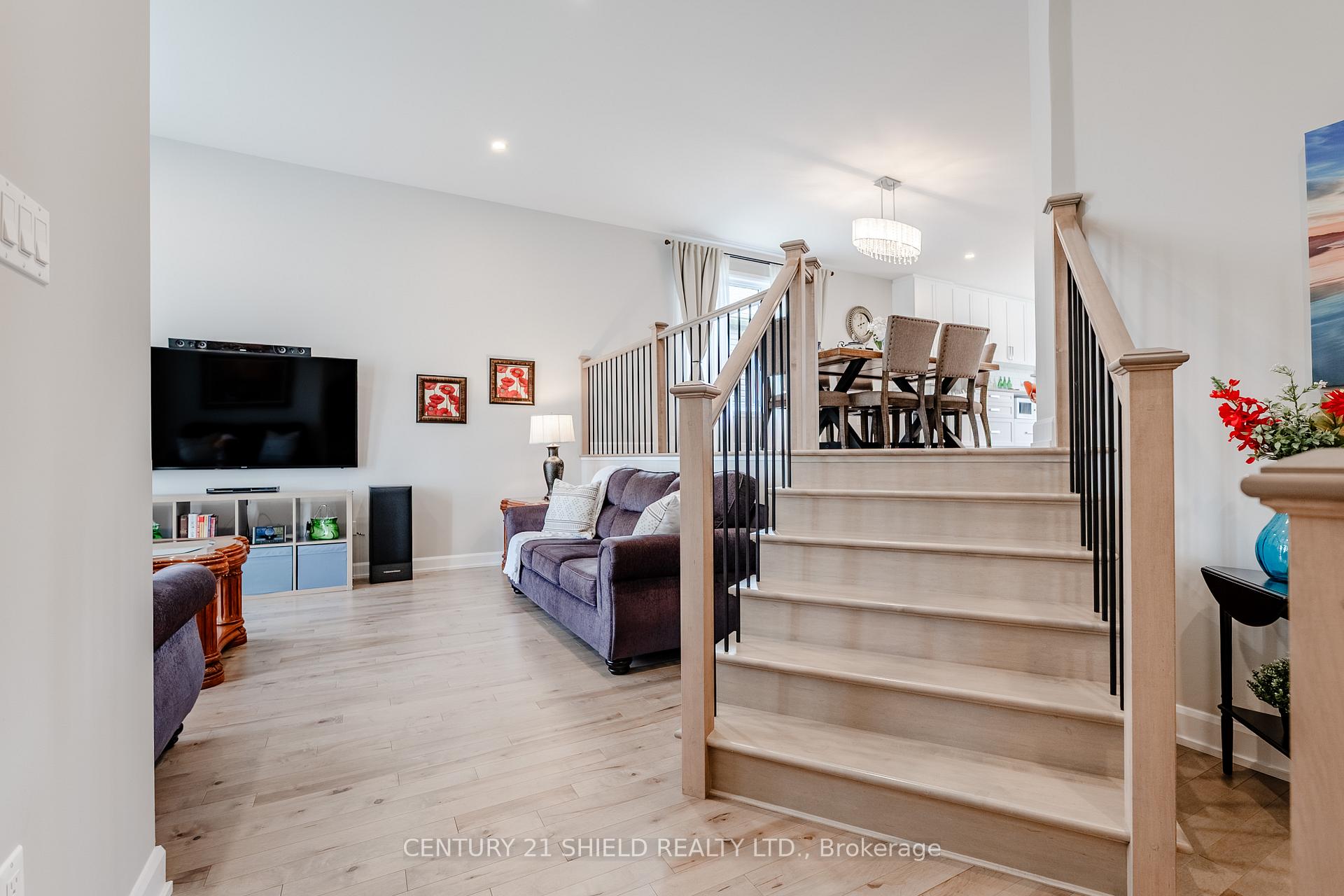 Photo 40 of 256 Gillis Avenue, Cornwall — HOMEH