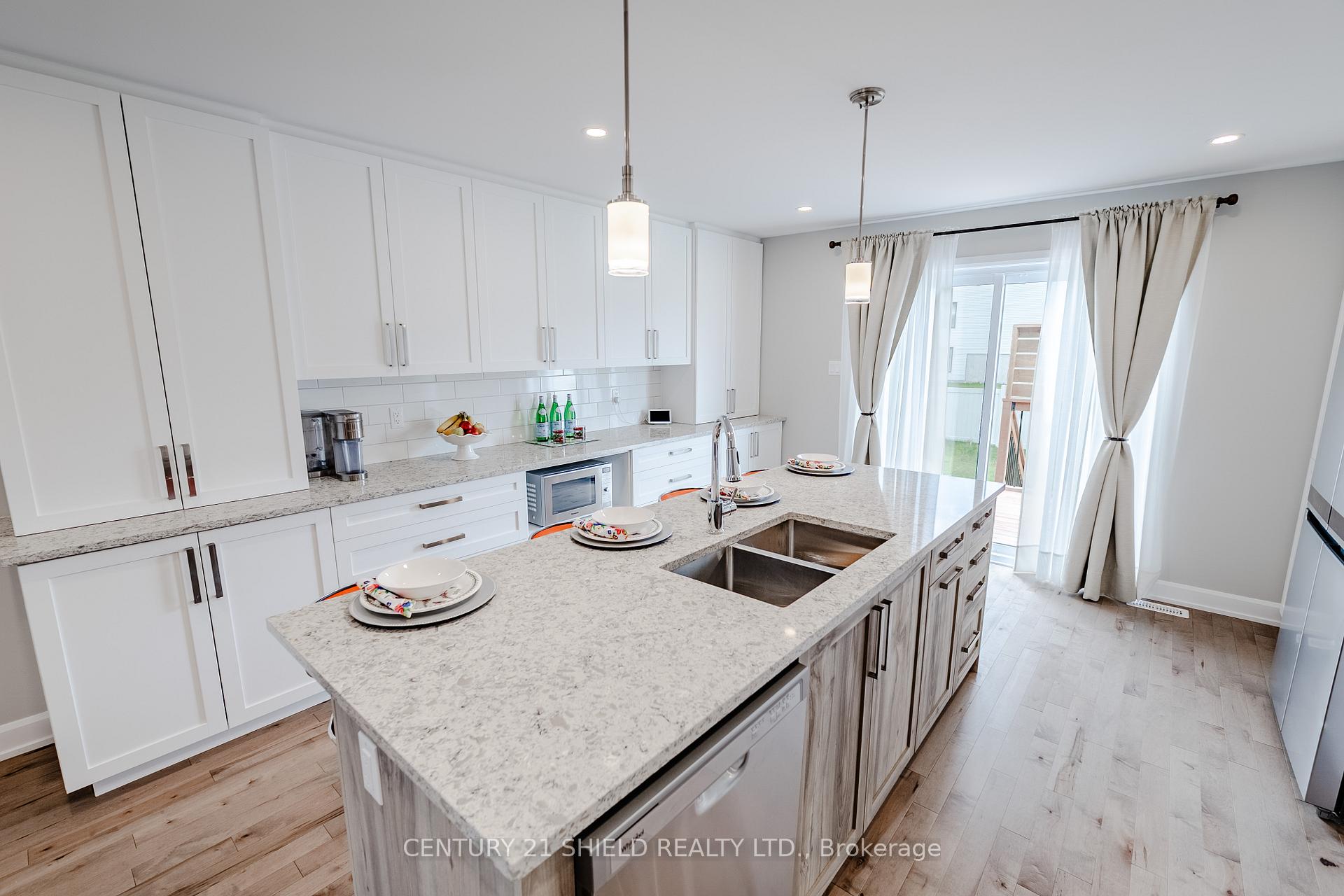 Photo 39 of 256 Gillis Avenue, Cornwall — HOMEH