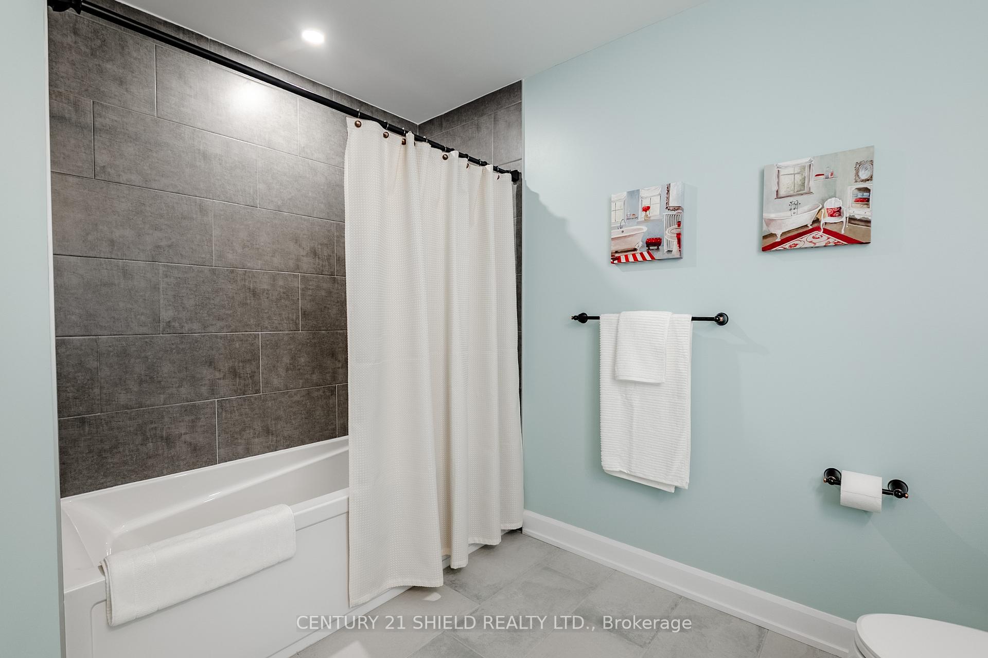 Photo 46 of 256 Gillis Avenue, Cornwall — HOMEH