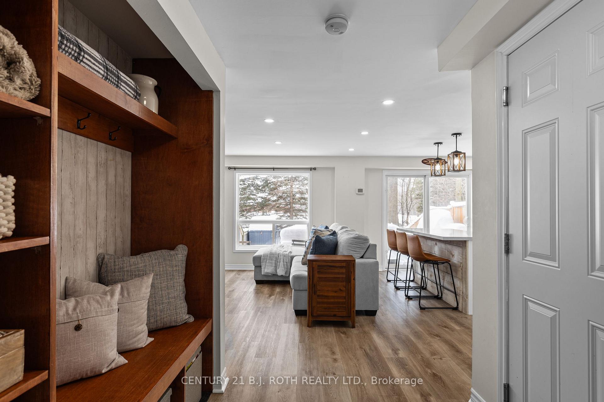 Photo 7 of Unit 2, 38 Kenwell Crescent, Barrie, Holly — HOMEH