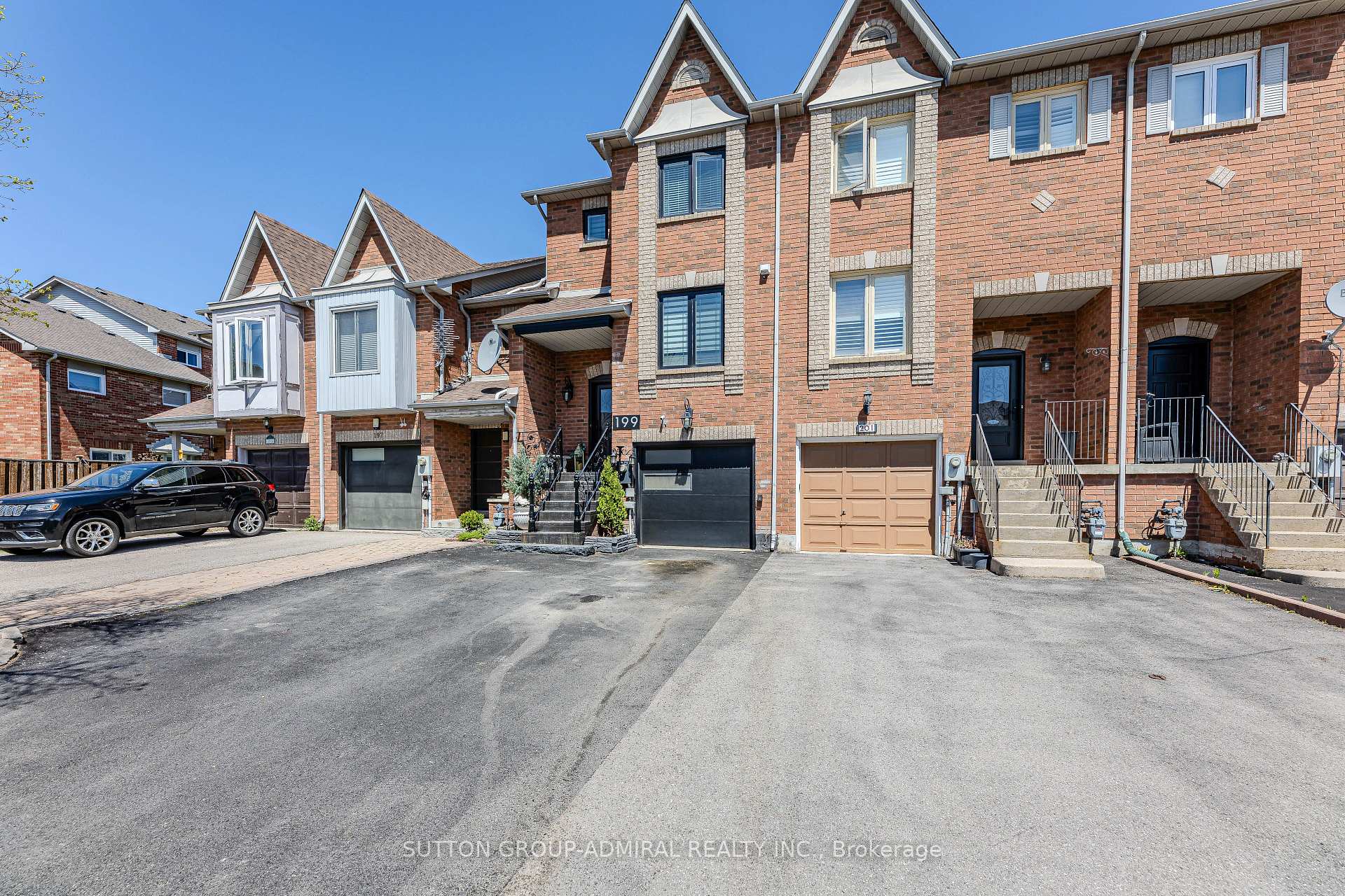Photo 23 of 199 Kelso Crescent, Vaughan, Maple — HOMEH