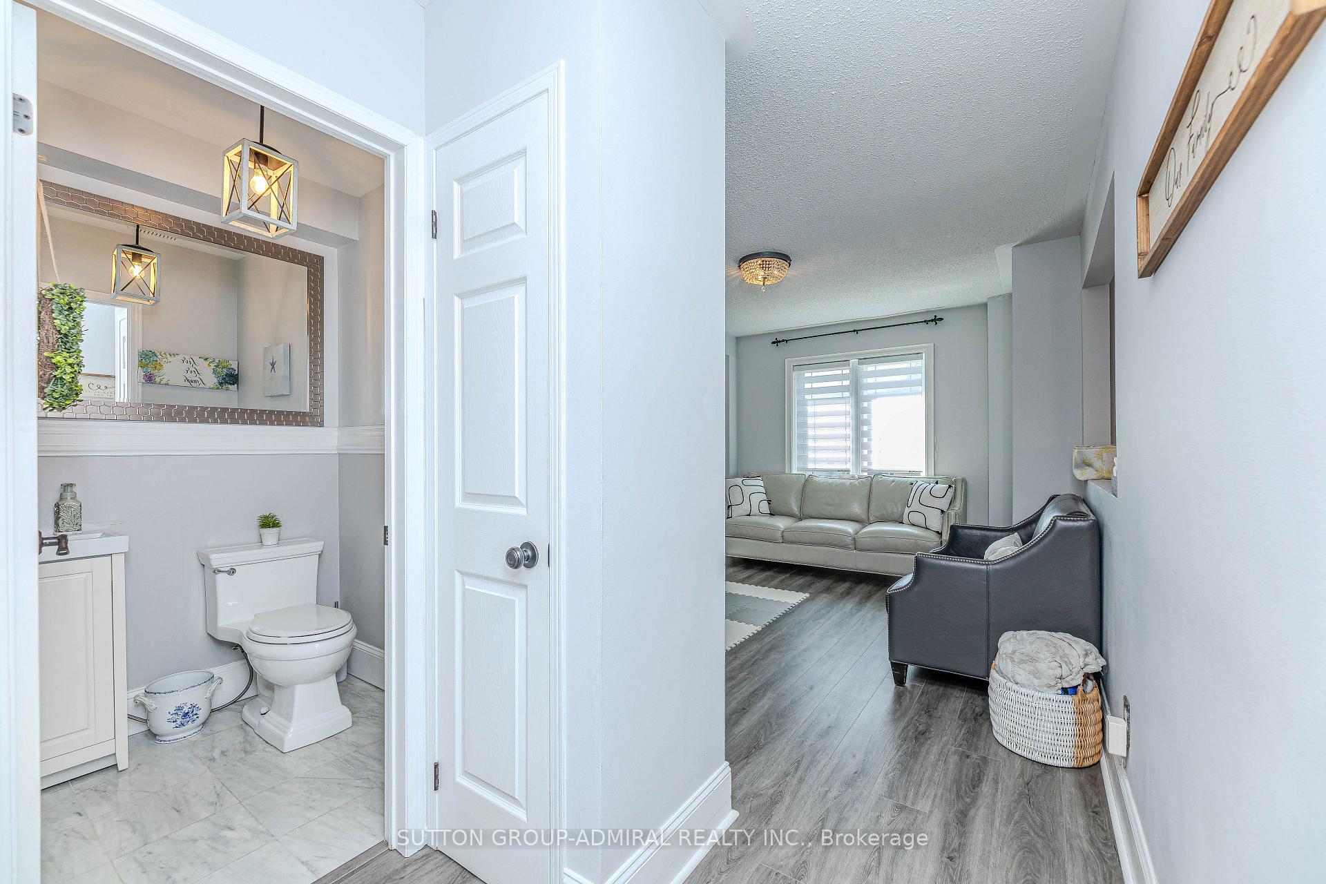 Photo 17 of 199 Kelso Crescent, Vaughan, Maple — HOMEH