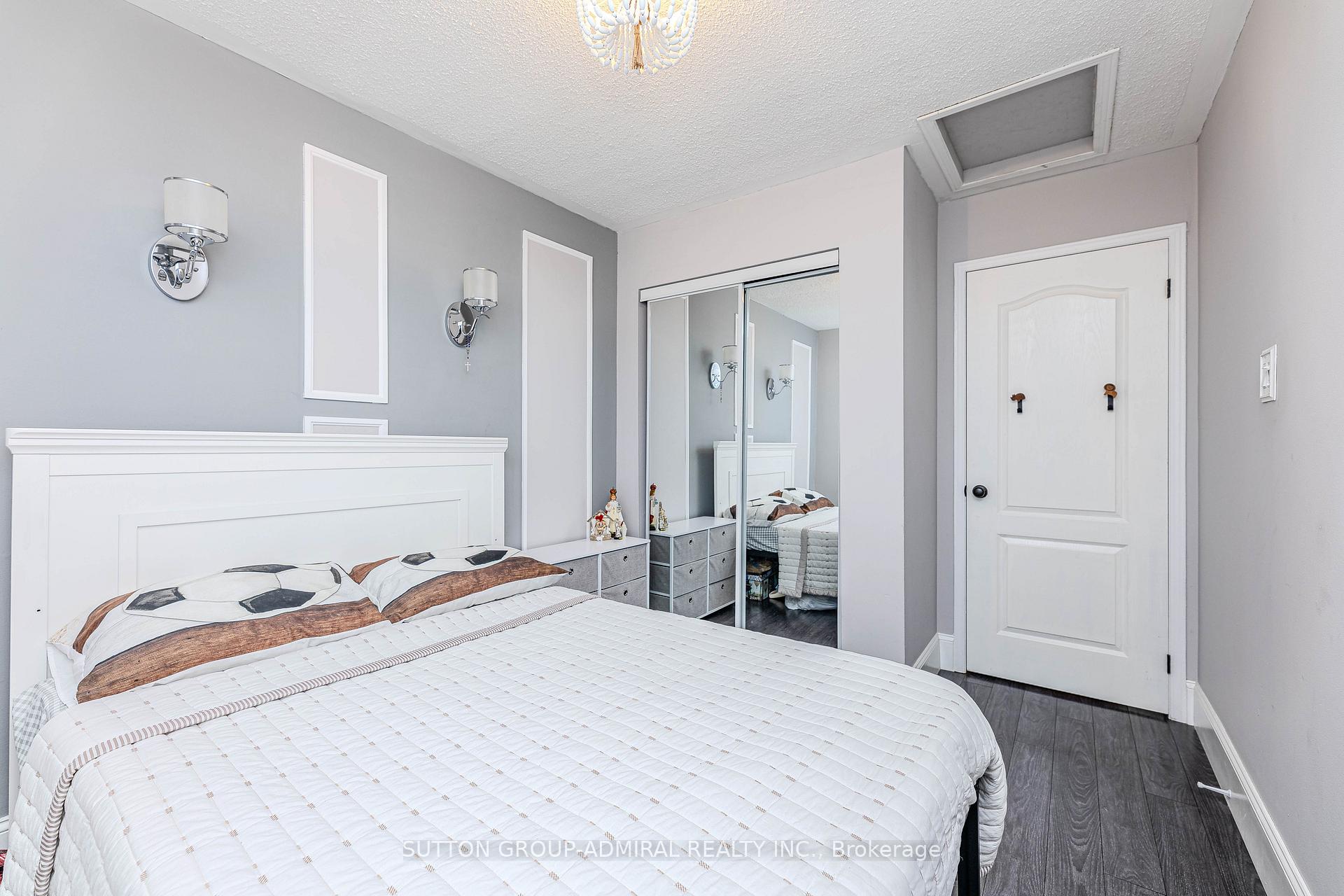 Photo 22 of 199 Kelso Crescent, Vaughan, Maple — HOMEH