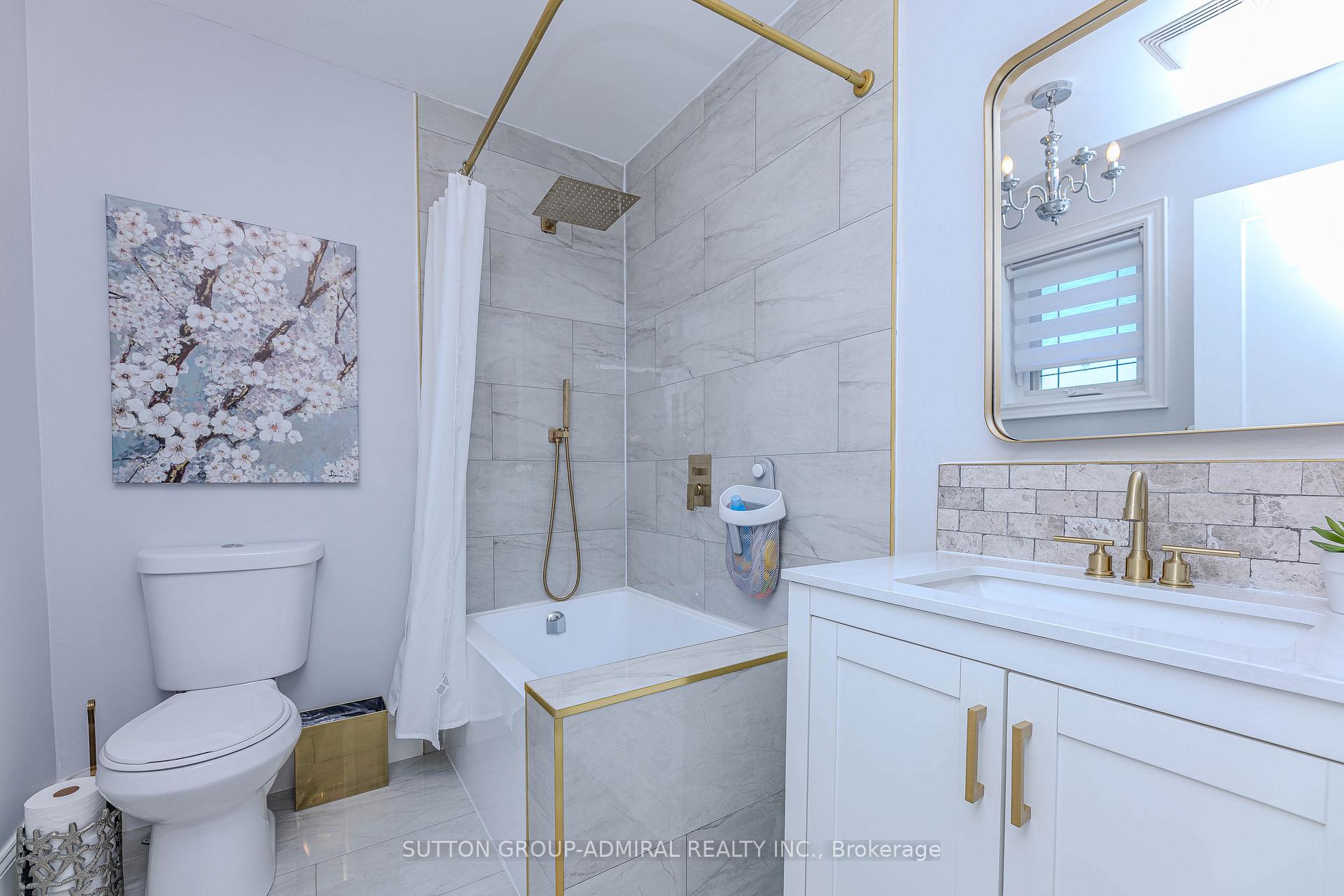 Photo 37 of 199 Kelso Crescent, Vaughan, Maple — HOMEH